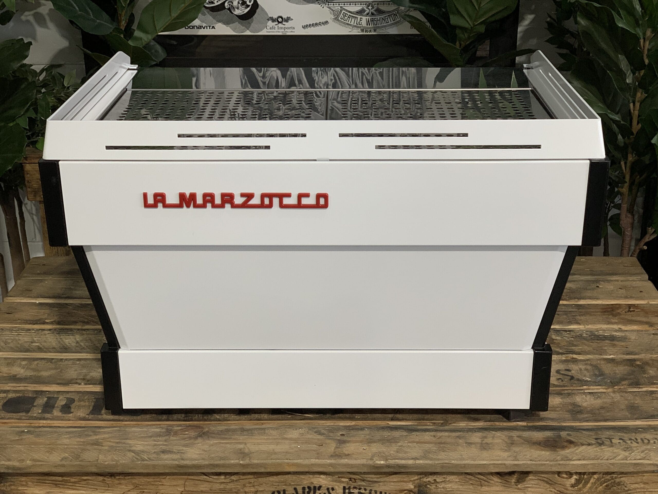 La Marzocco Linea PB 2 Group White - Used