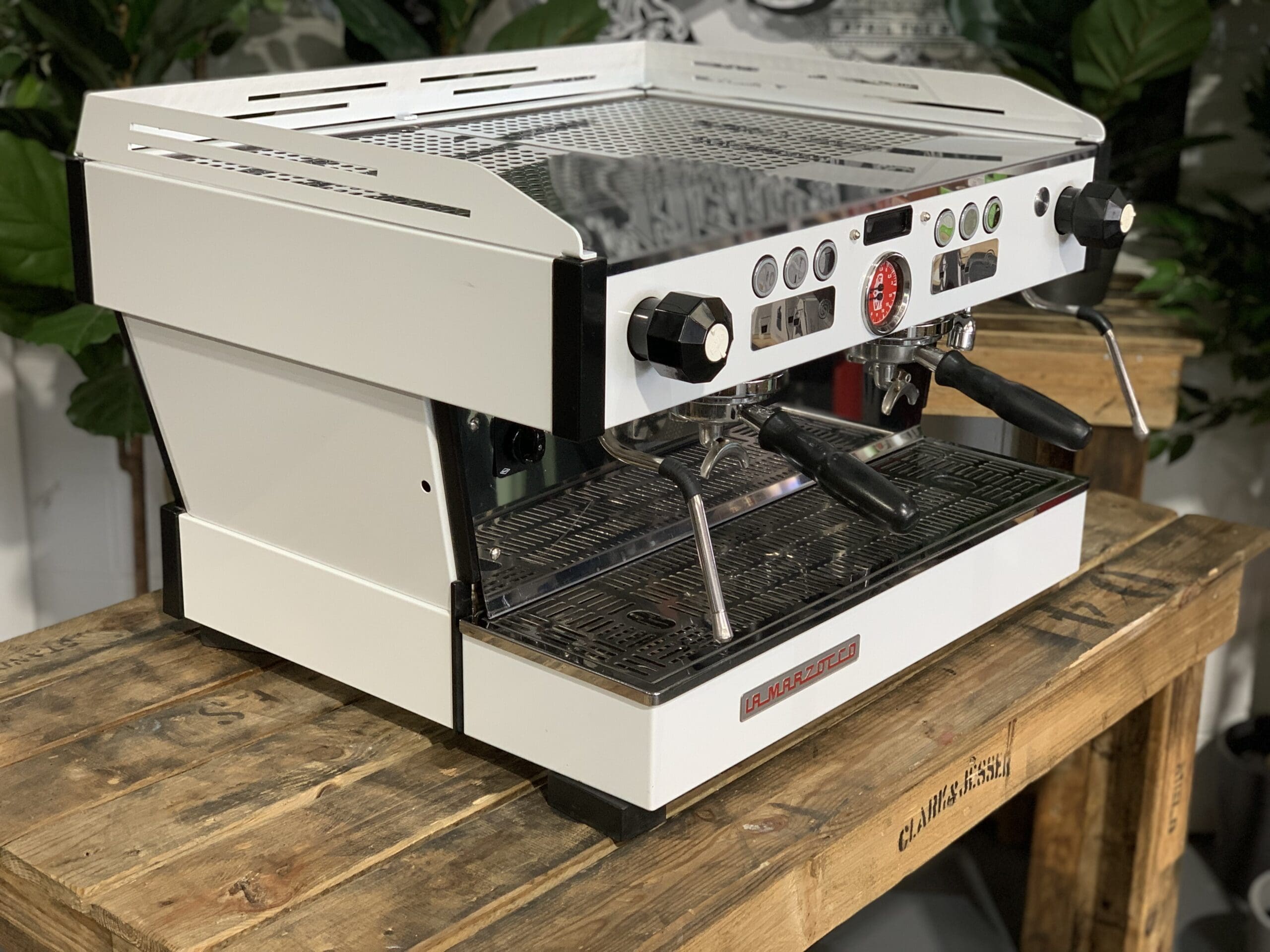 La Marzocco Linea PB 2 Group White - Used