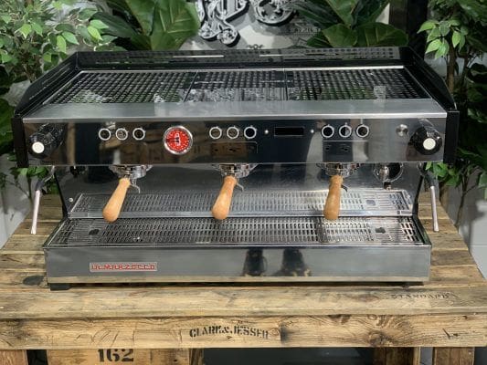 La Marzocco Linea PB 3 Group Black with Timber Handles - Used