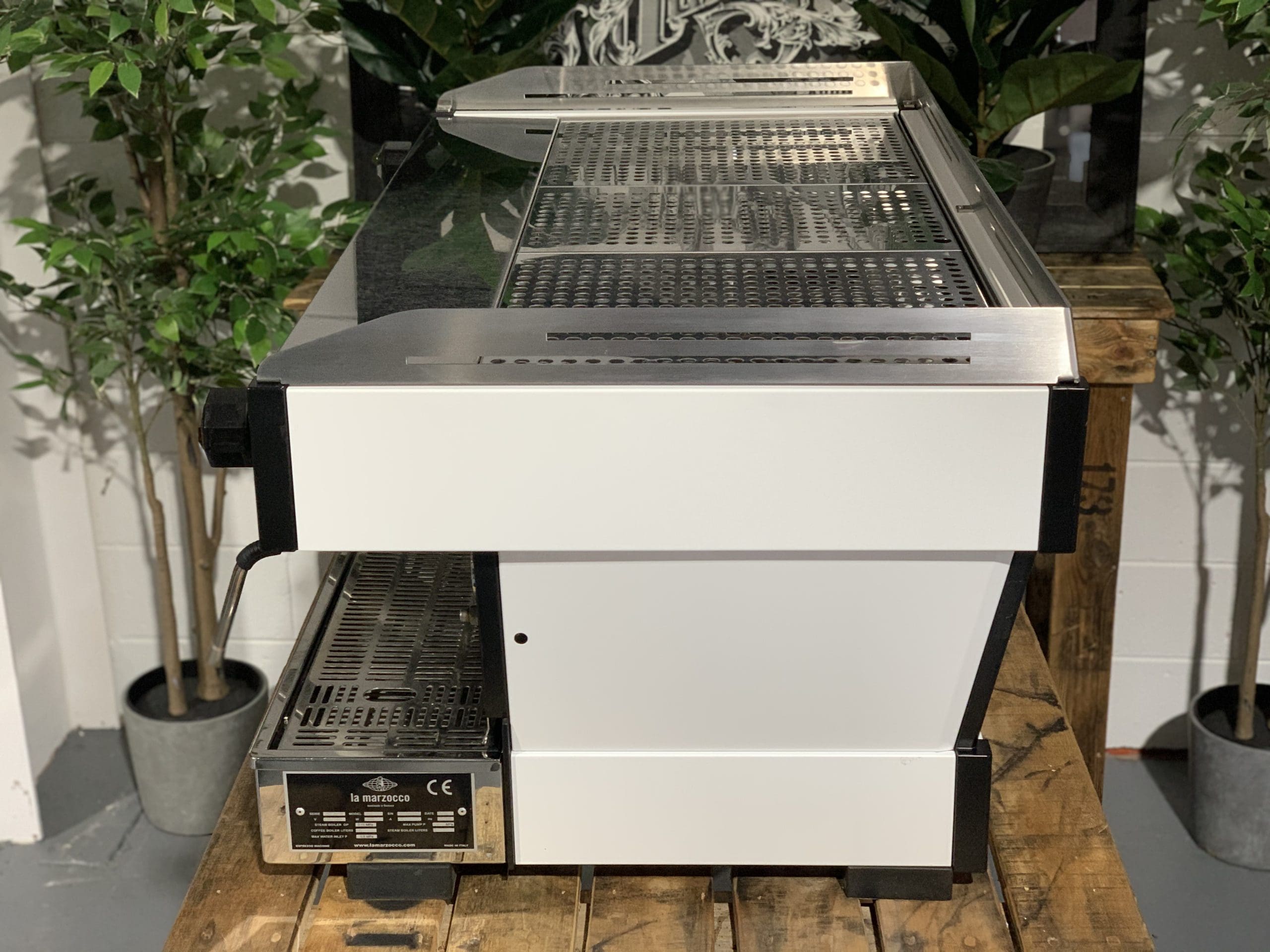 La Marzocco Linea PB 3 Group White - Used