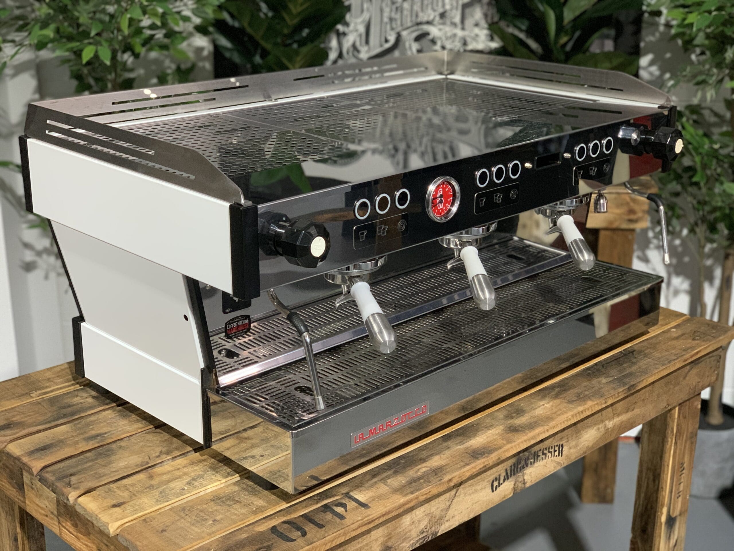 La Marzocco Linea PB 3 Group White - Used