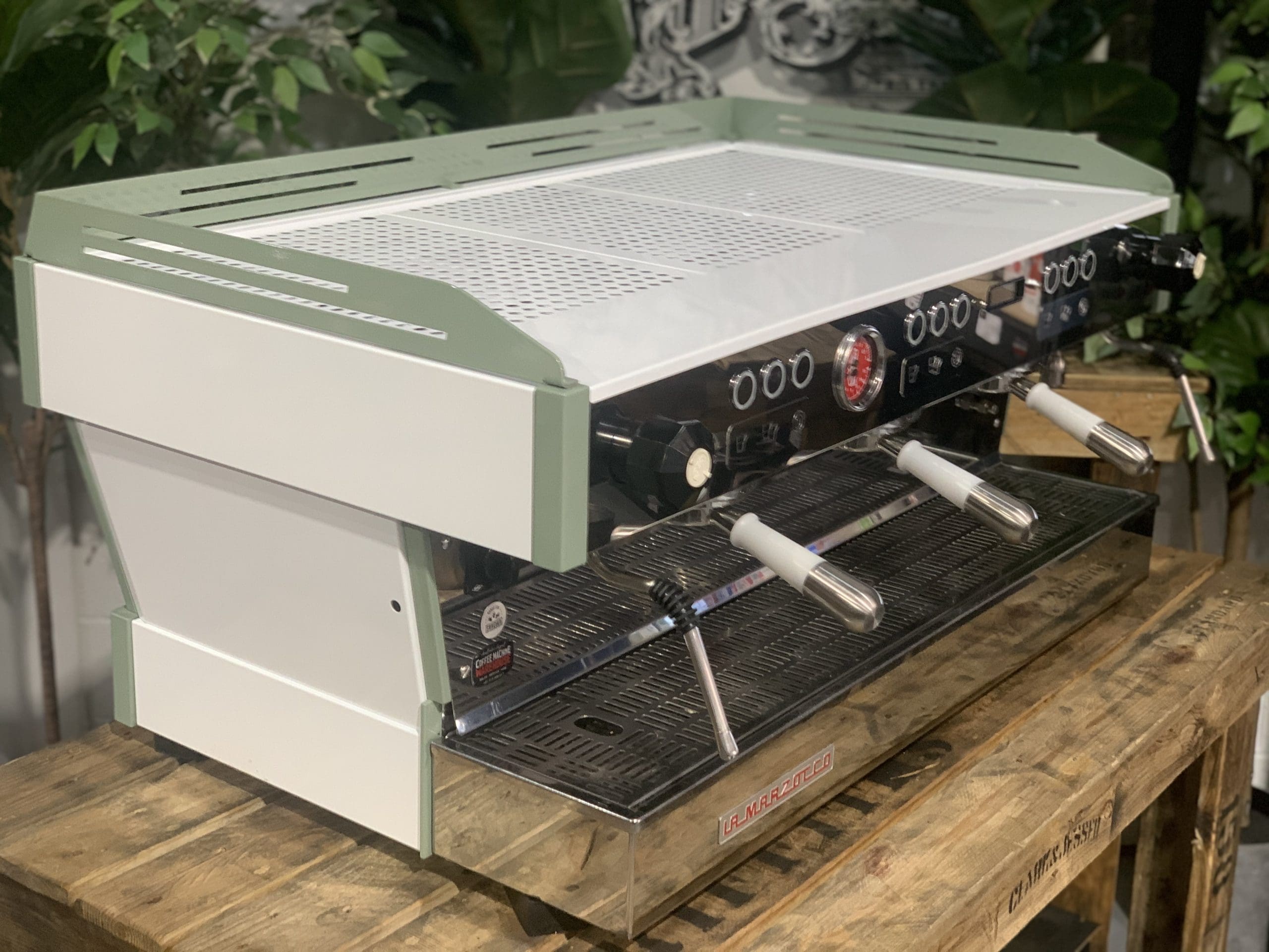 La Marzocco Linea PB 3 Group White & Green - Used