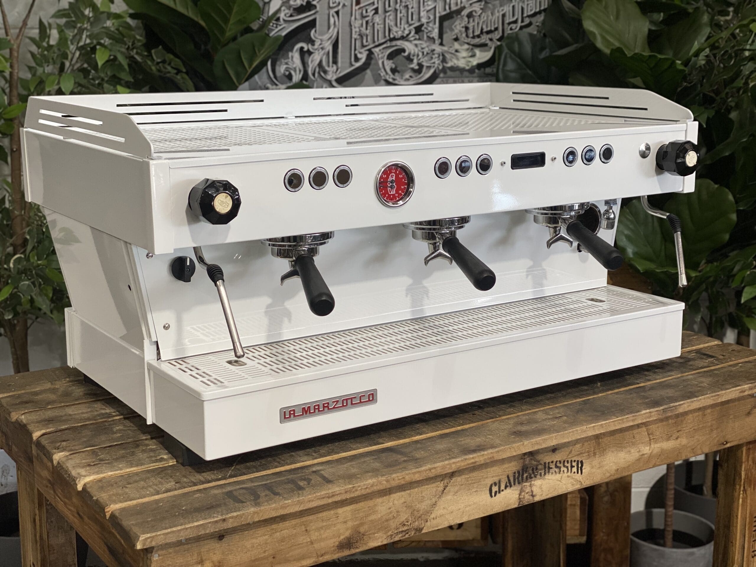 La Marzocco Linea PB 3 Group Full White w Black Rubber Pesado Handles - Used