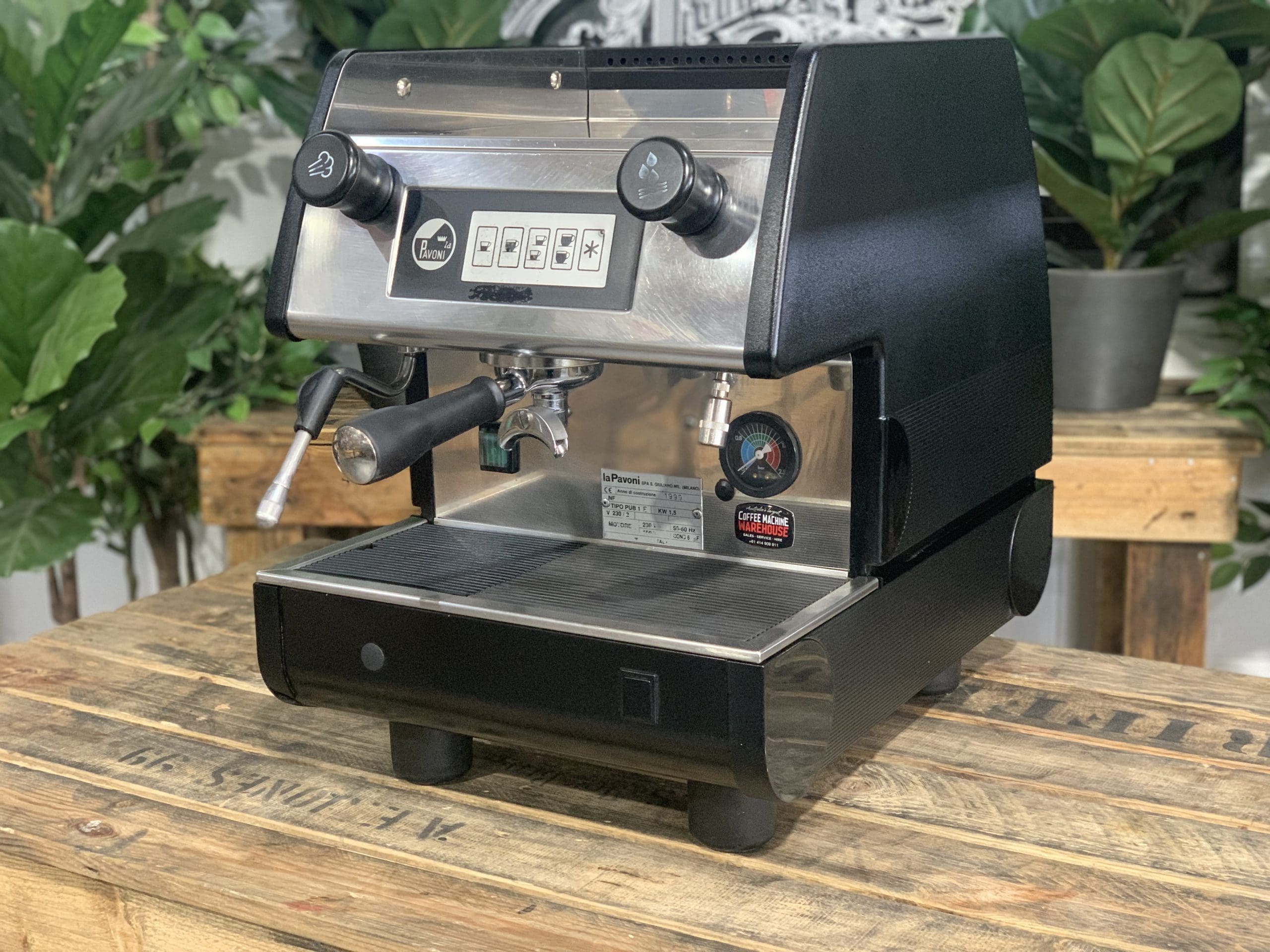 La Pavoni Tipo Pub 1 Group Black Espresso Coffee Machine - Used