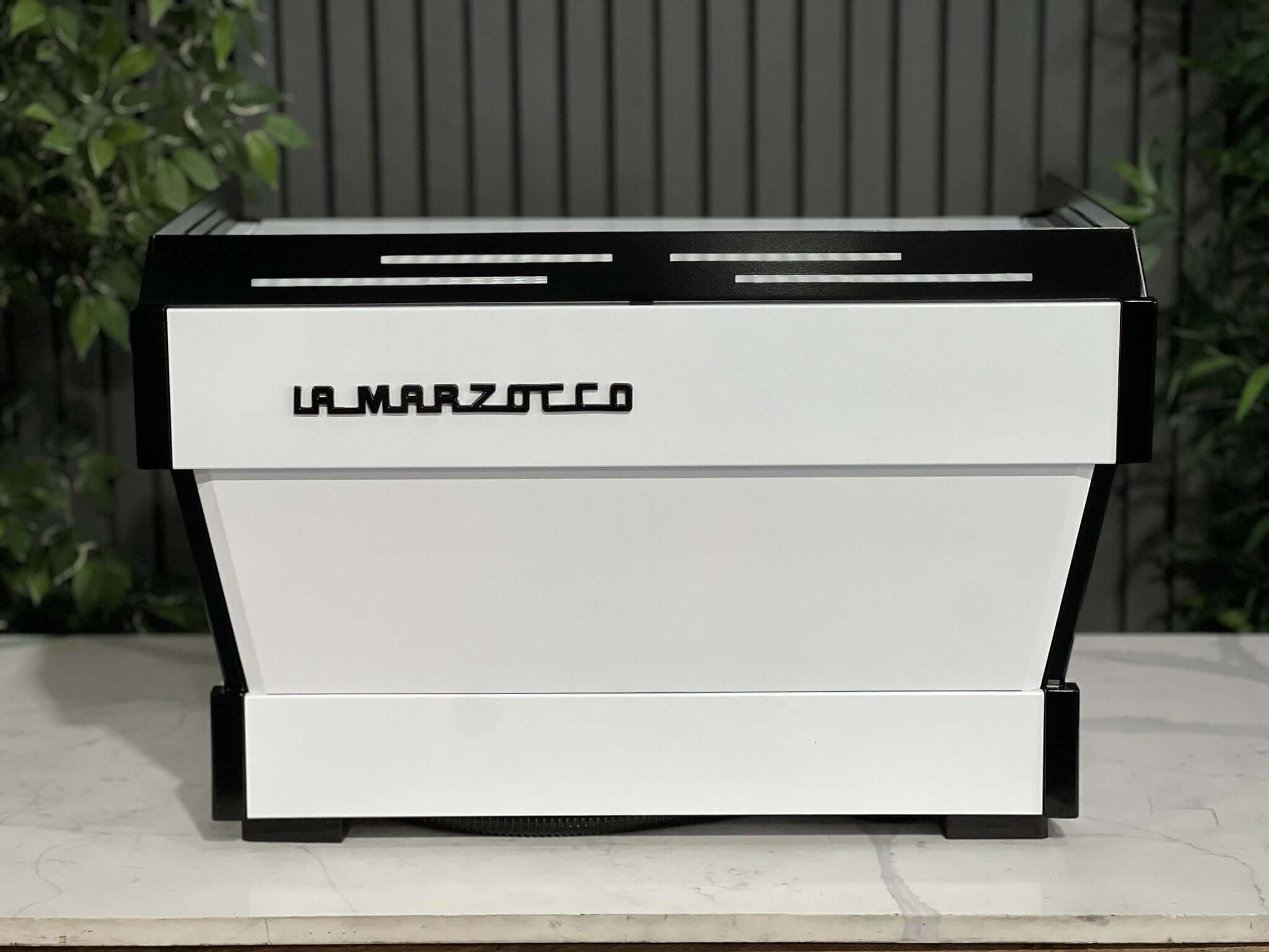 La Marzocco Linea PB 2 group Black & White Pesado Handles - Used