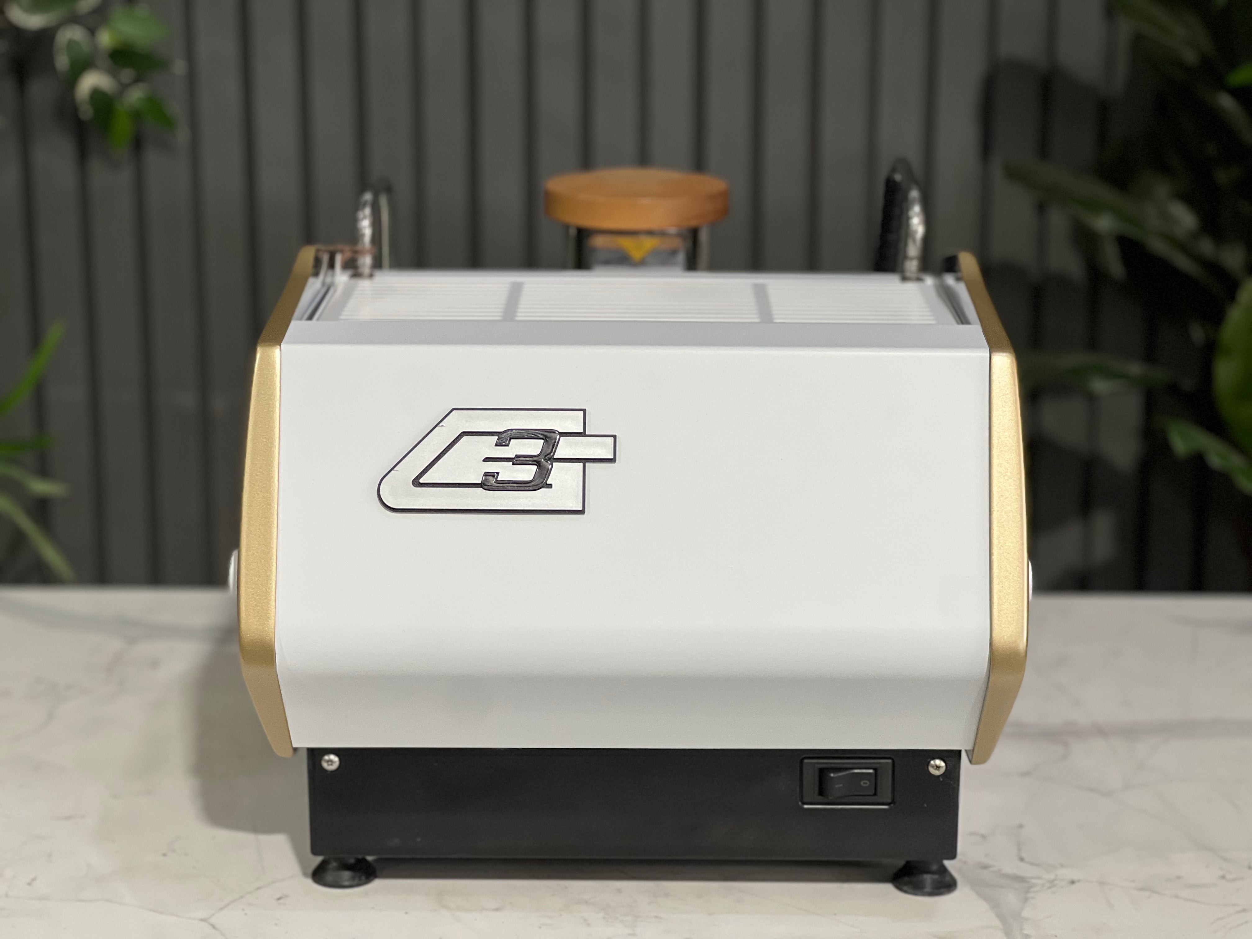 La Marzocco Gs3 Av 1 Group Espresso Coffee Machine White , Gold & Timber