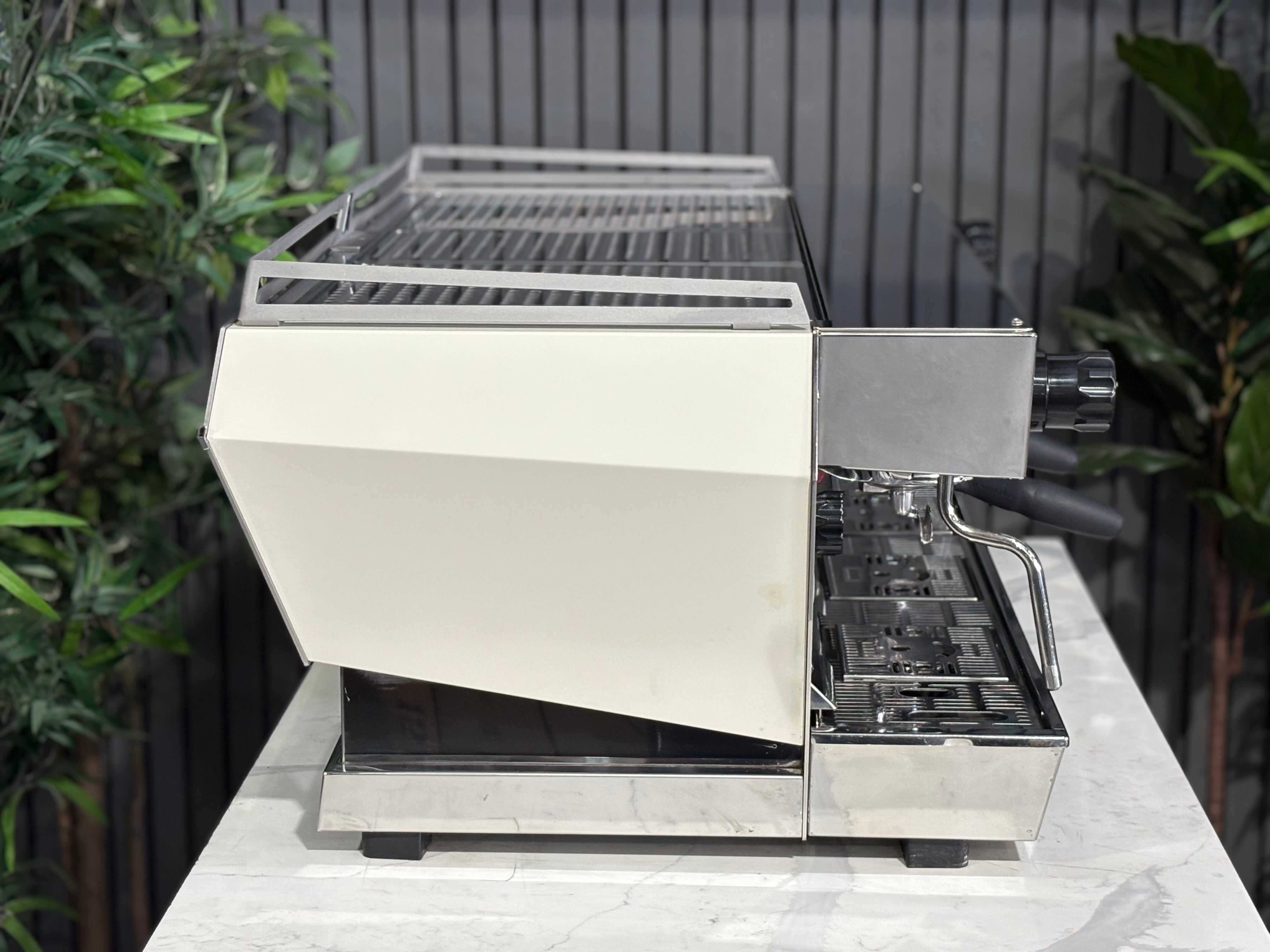 La Marzocco KB90 ABR 3 Group Coffee Machine White - Used