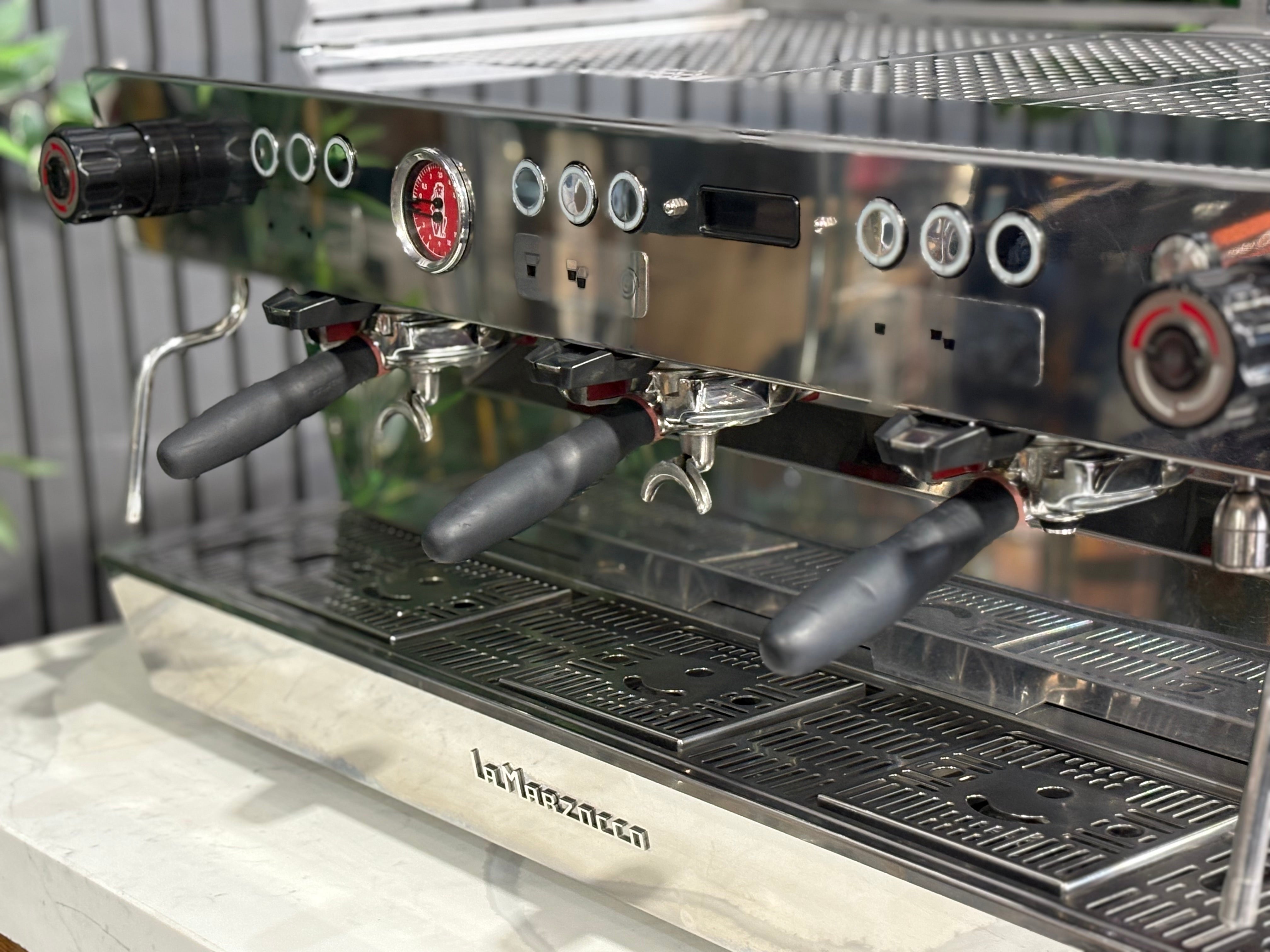 La Marzocco KB90 ABR 3 Group Coffee Machine White - Used