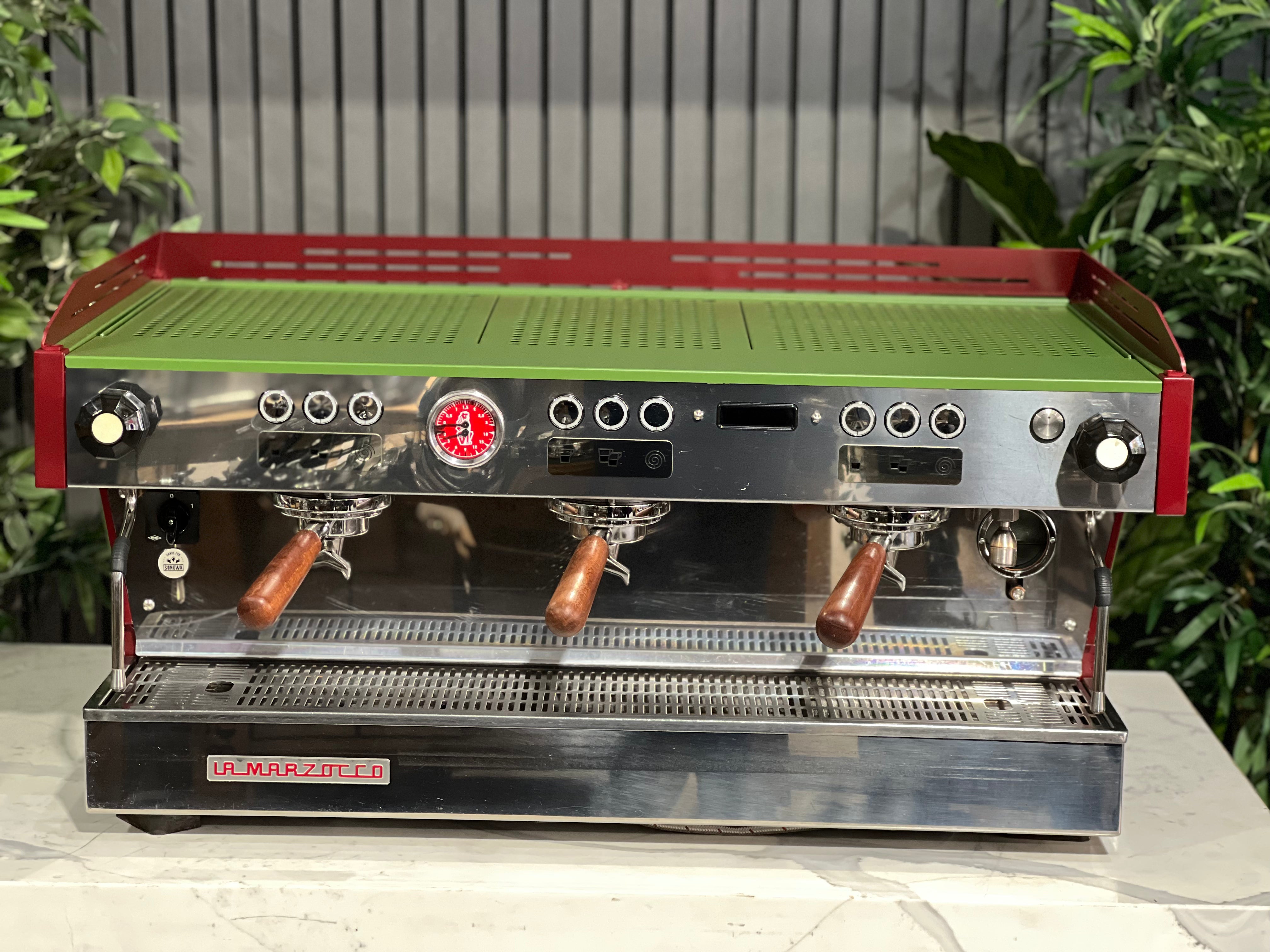 La Marzocco Linea PB 3 Group Coffee Machine Green & Red - New