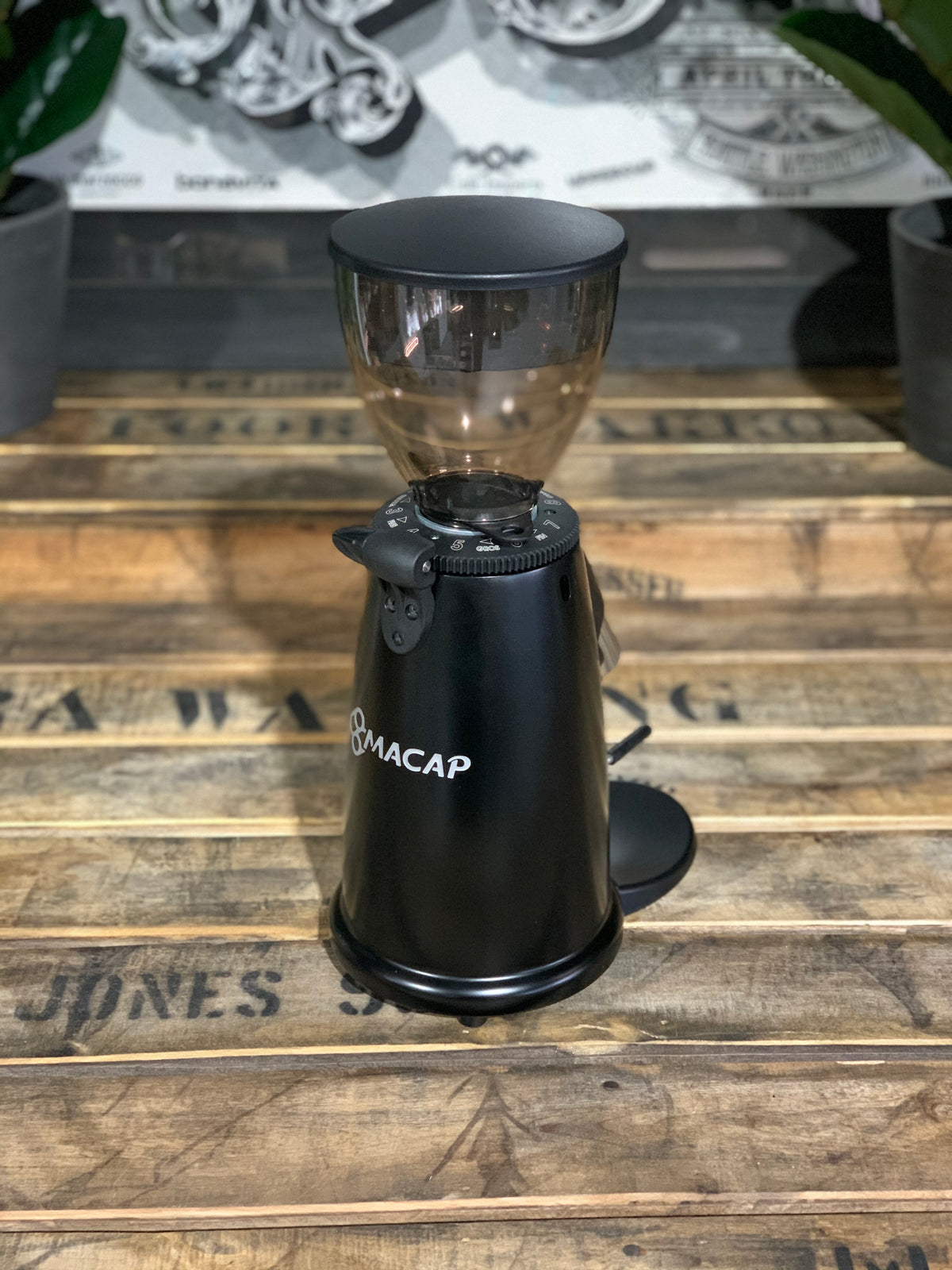 Macap M2M On Demand Black - New
