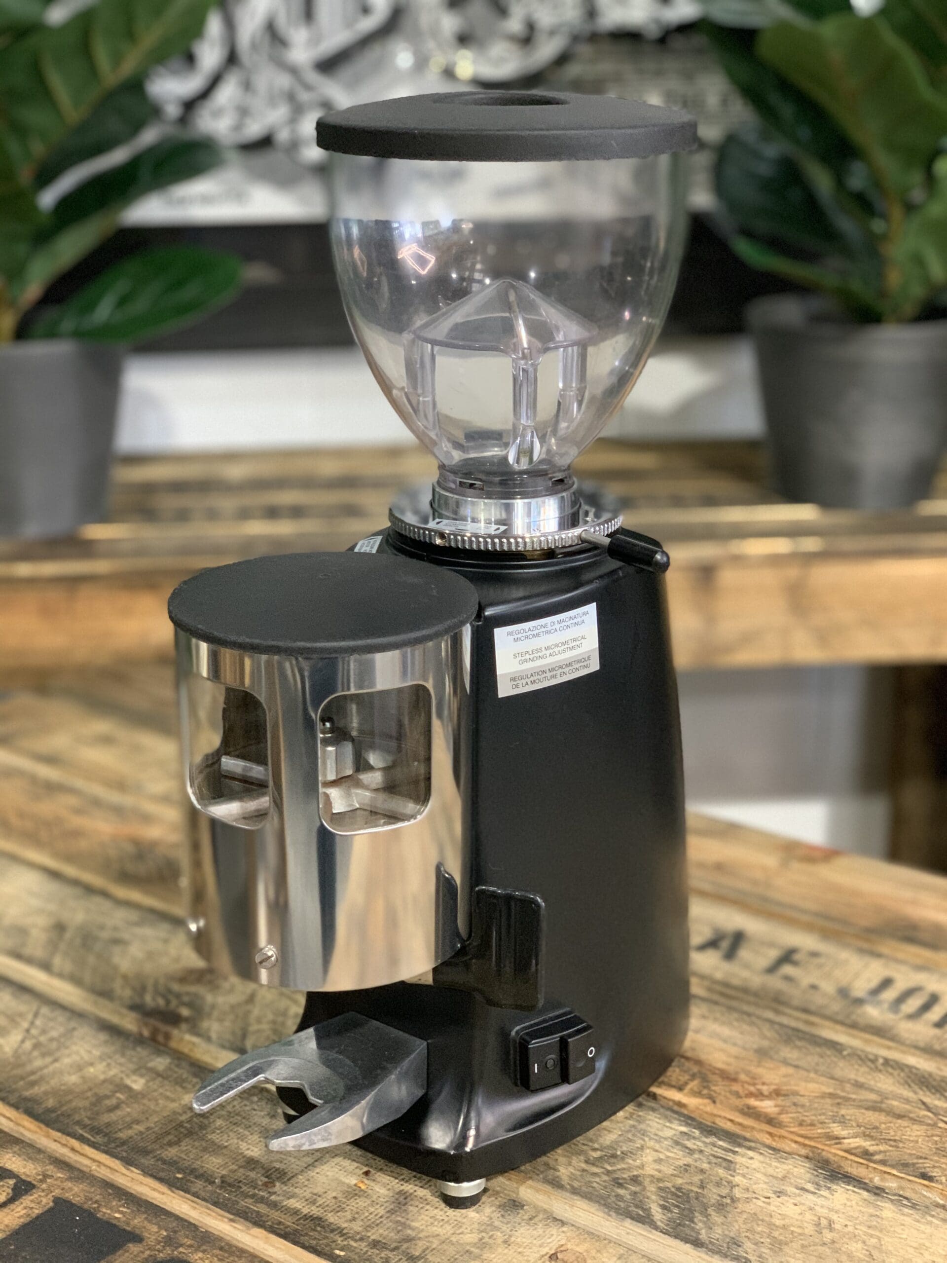 Mazzer Mini Manual Black - Used