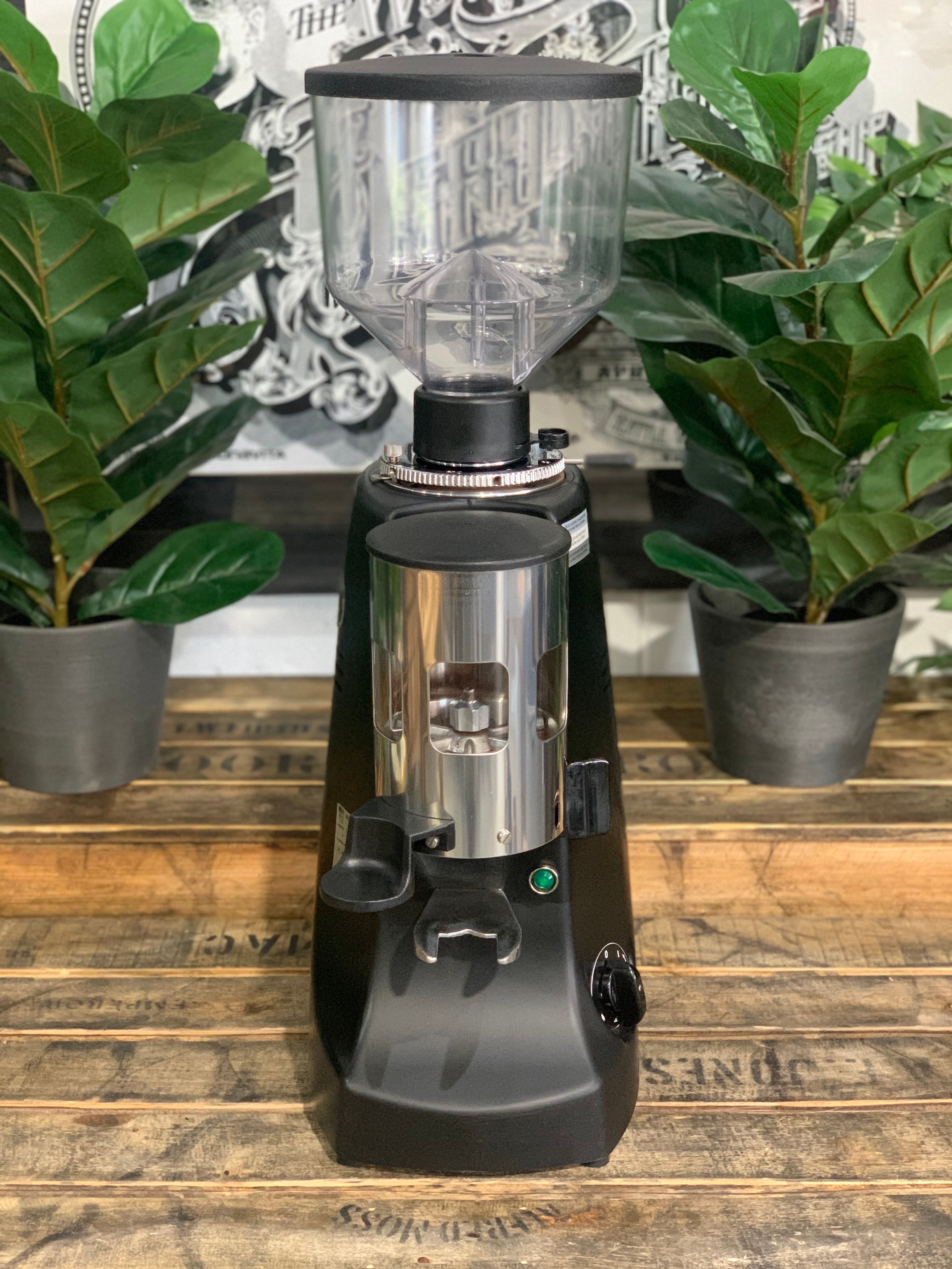 Mazzer Robur Automatic Coffee Grinder Black