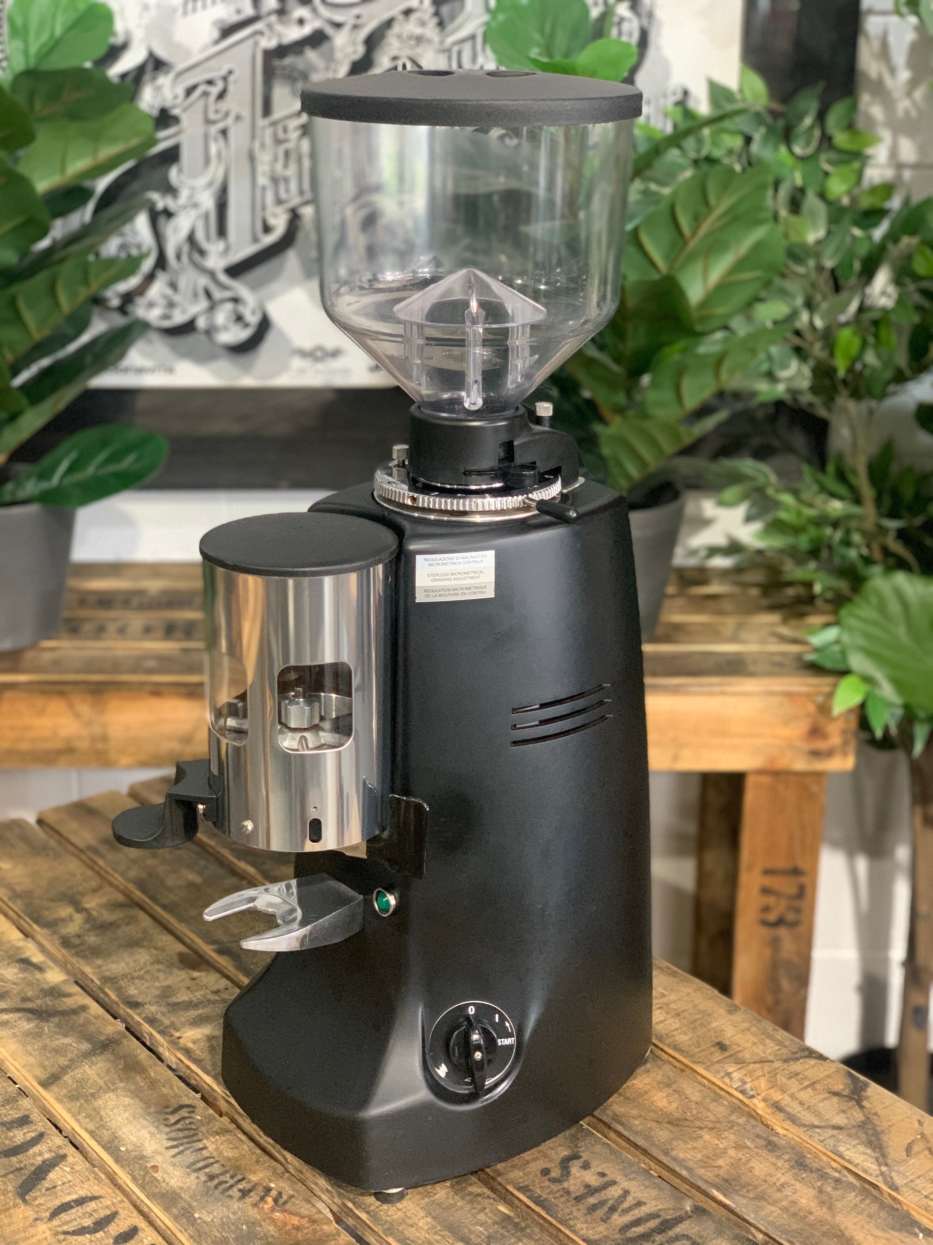 Mazzer Robur Automatic Coffee Grinder Black