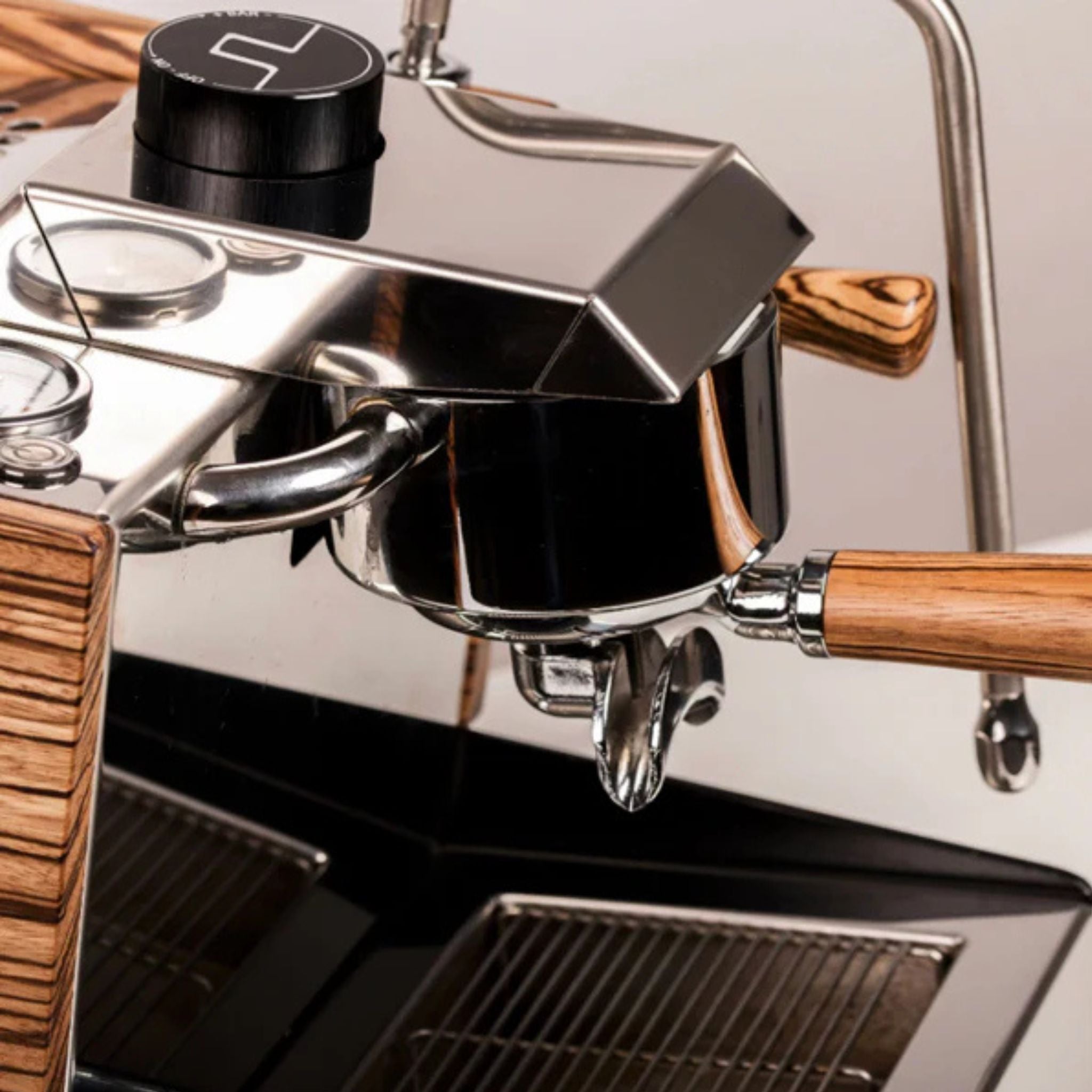 Nurri Type R 1 Group Espresso Coffee Machine New (Black & Zebrano)