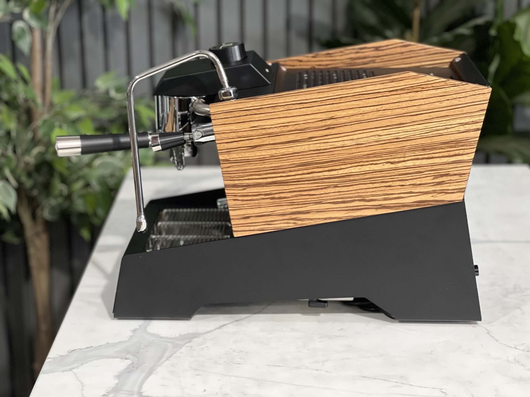 Nurri Type R 1 Group Espresso Coffee Machine Brand New Black & Zebrano