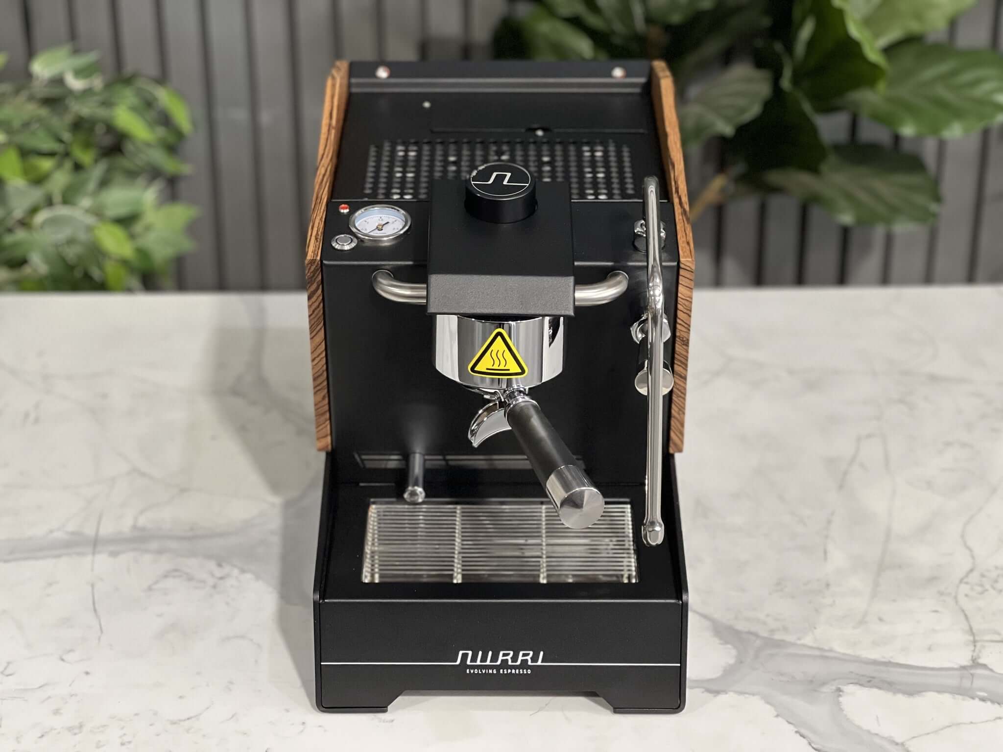 Nurri Type R 1 Group Espresso Coffee Machine Brand New Black & Zebrano
