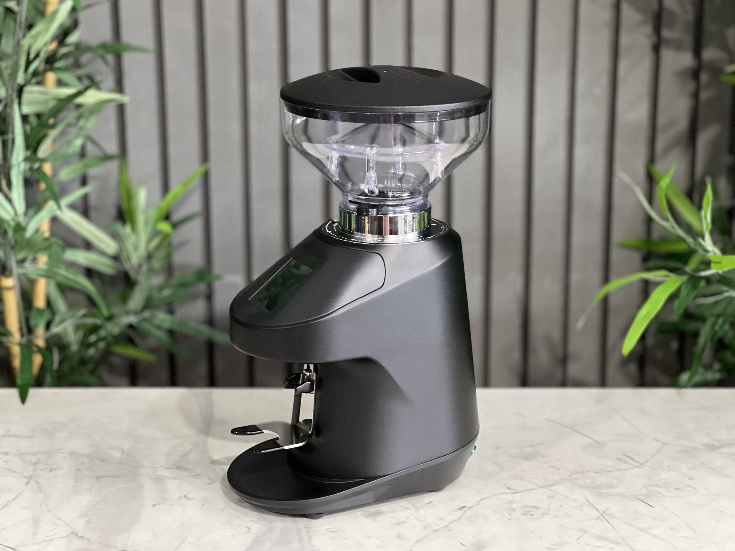 Quamar Nemo-Q Electronic Grinder - New