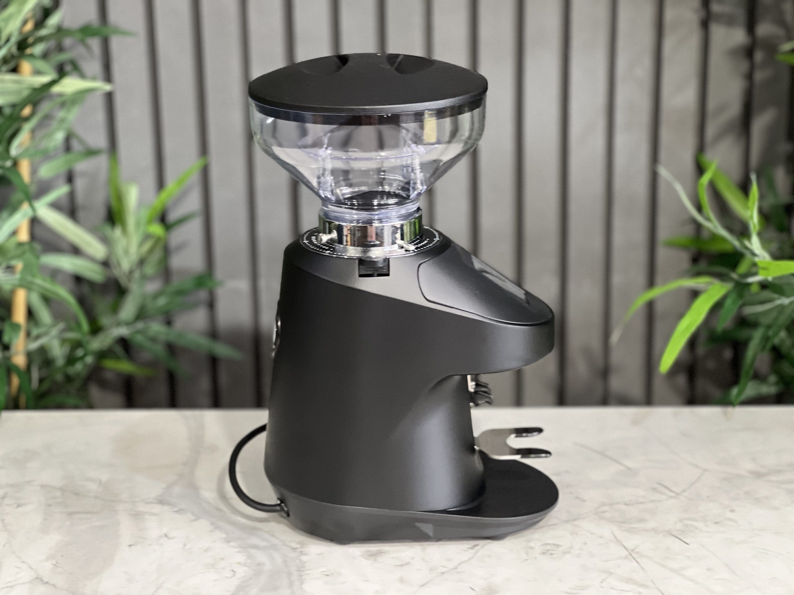 Quamar Nemo-Q Electronic Grinder - New