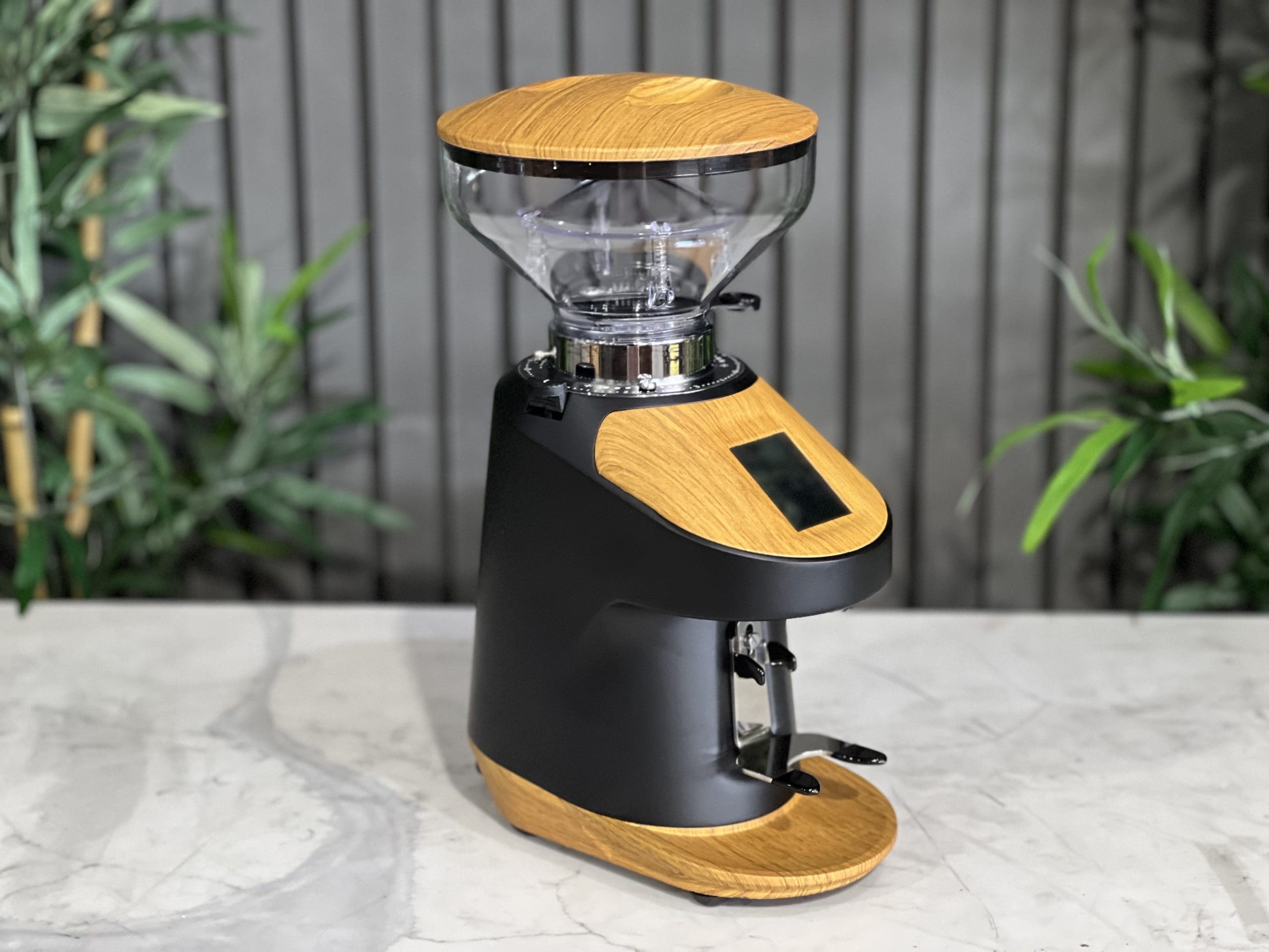 Quamar Nemo-Q Electronic Grinder - New