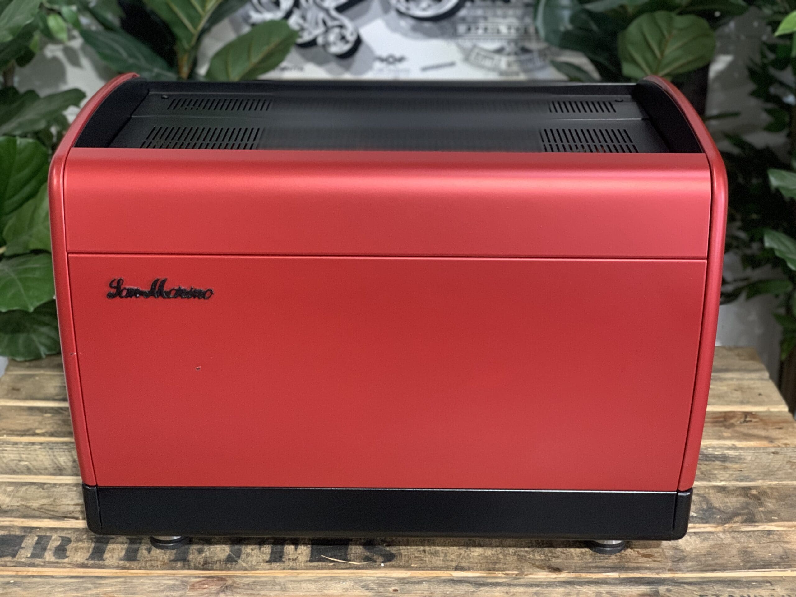 San Marino Lisa 2 Group Red & Black - Used