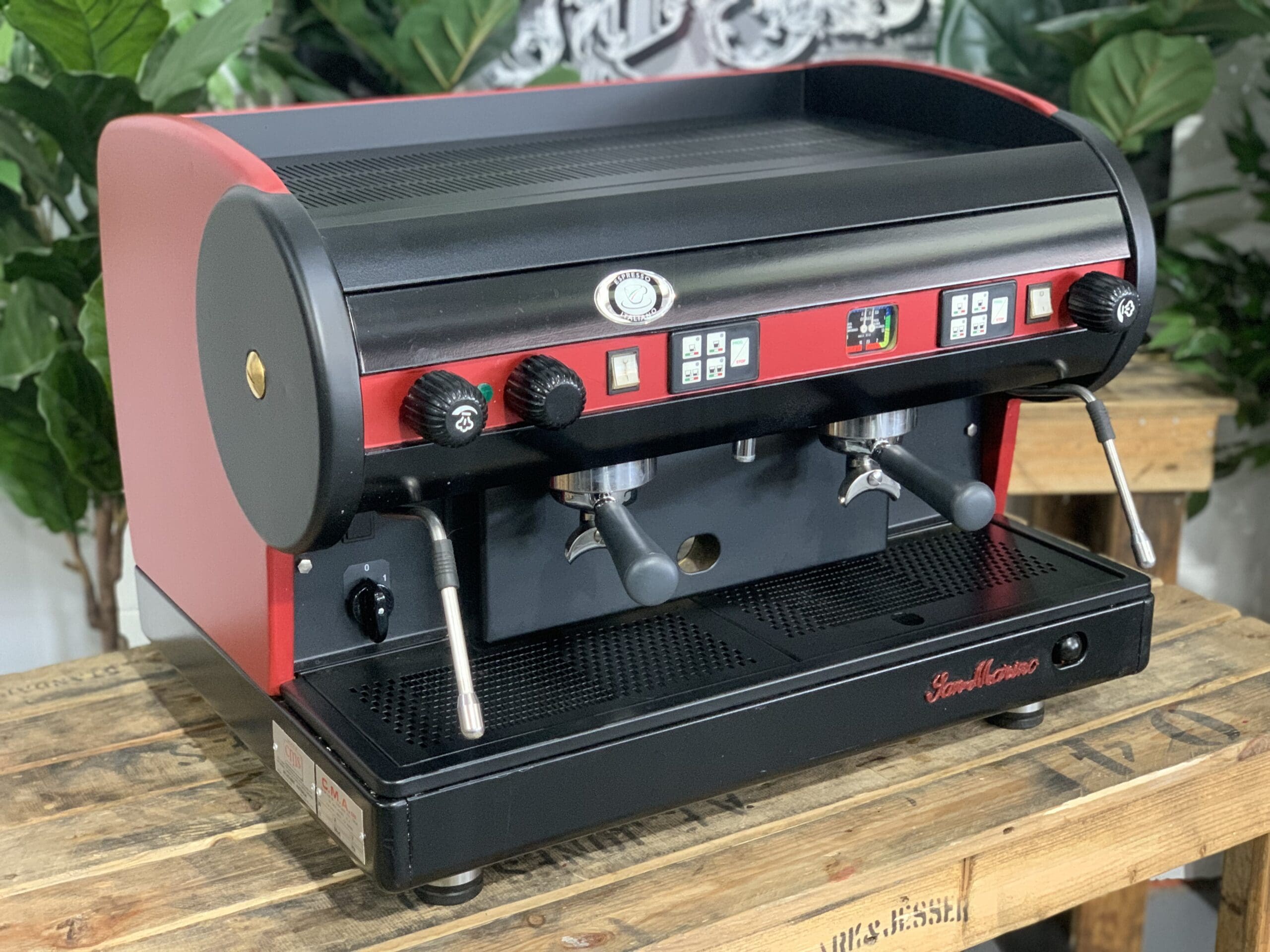 San Marino Lisa 2 Group Red & Black - Used