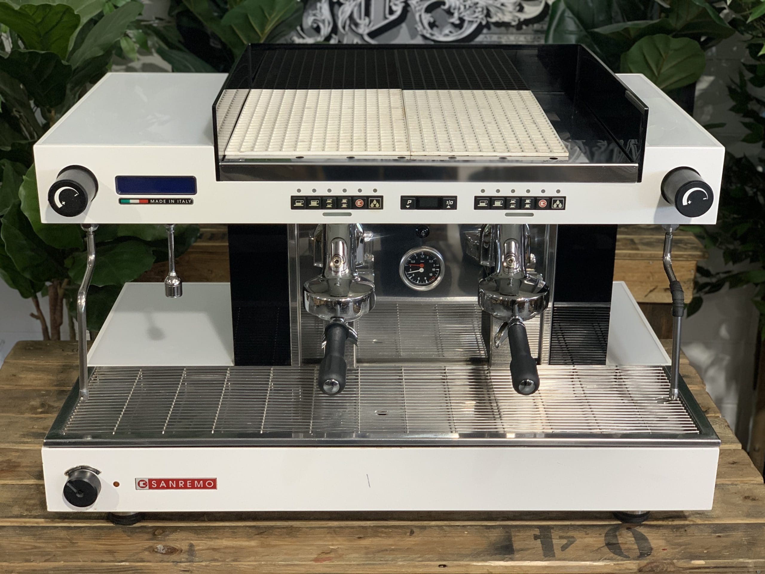 San Remo Roma 2 Group White - Used