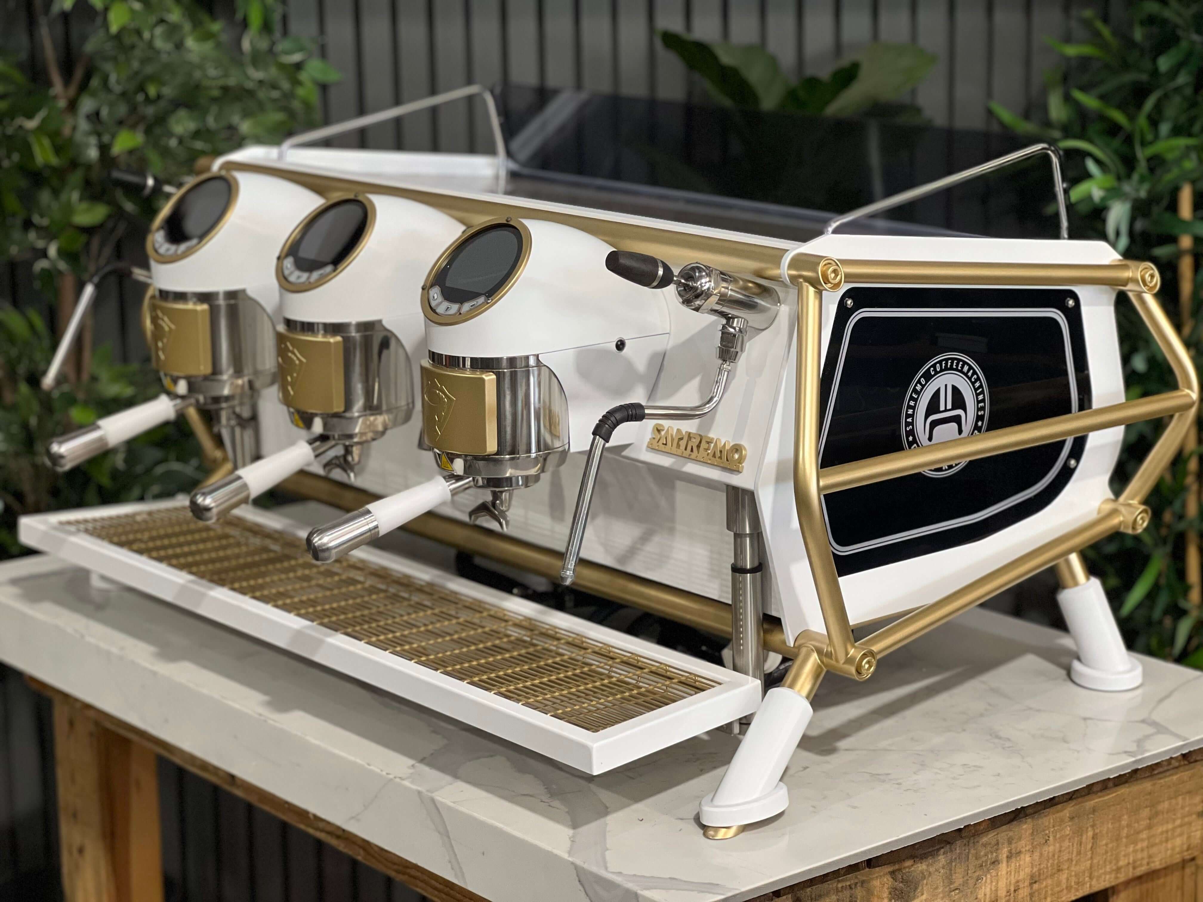 San Remo Cafe Racer 3 Group White & Gold Coffee Machine
