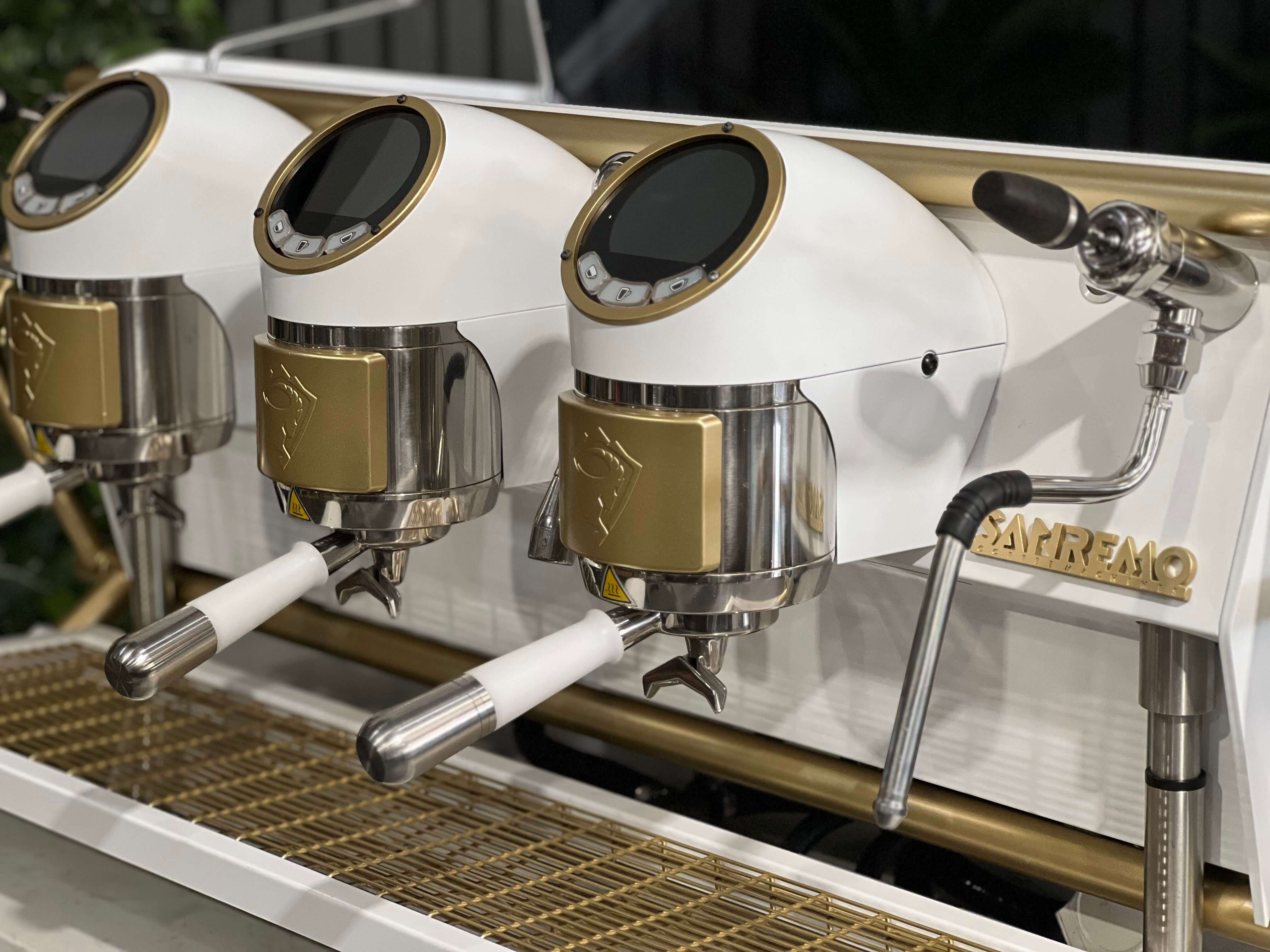 San Remo Cafe Racer 3 Group White & Gold Coffee Machine