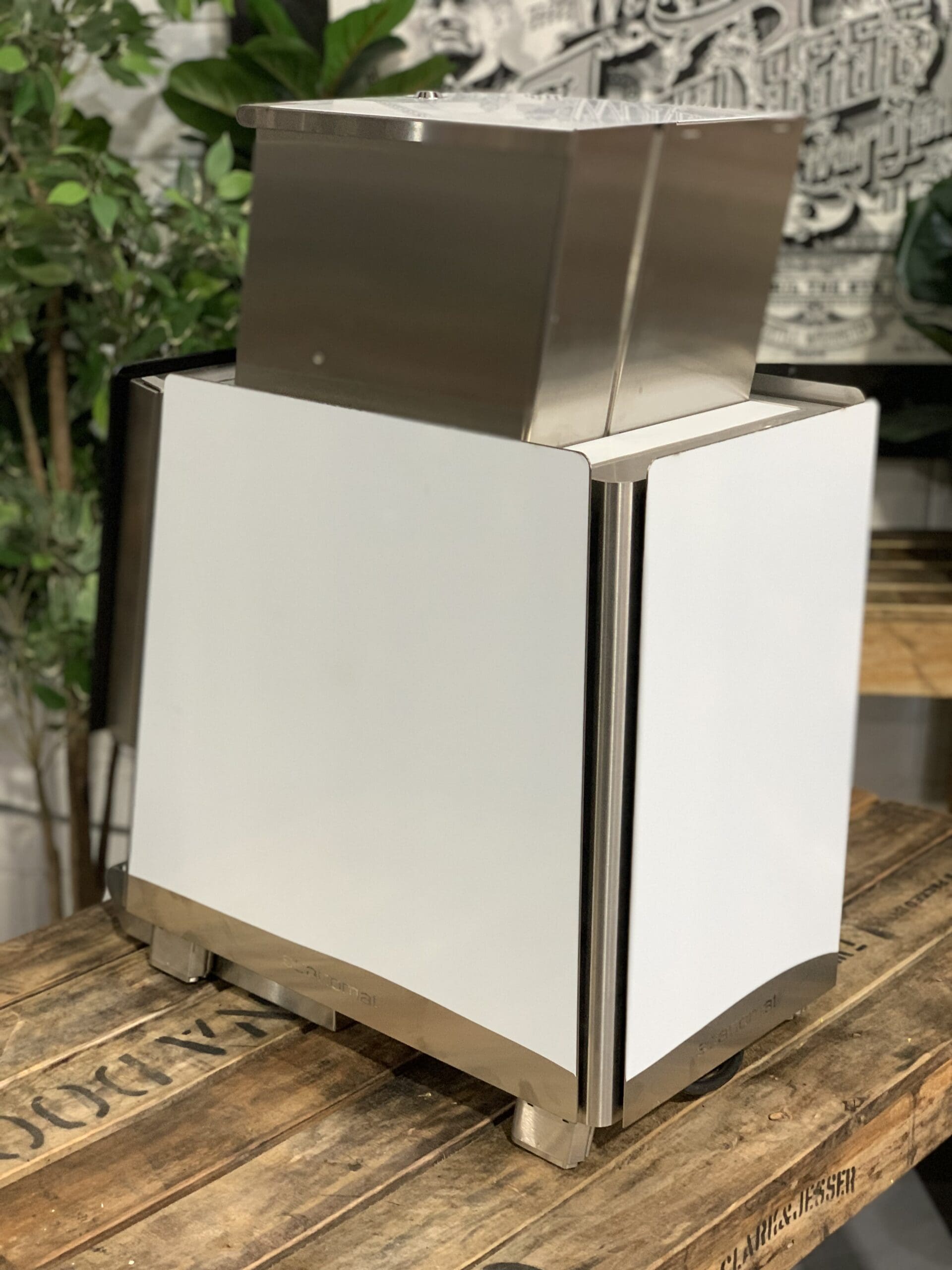 Scanomat Venezia Fully Automatic Coffee Machines - Used