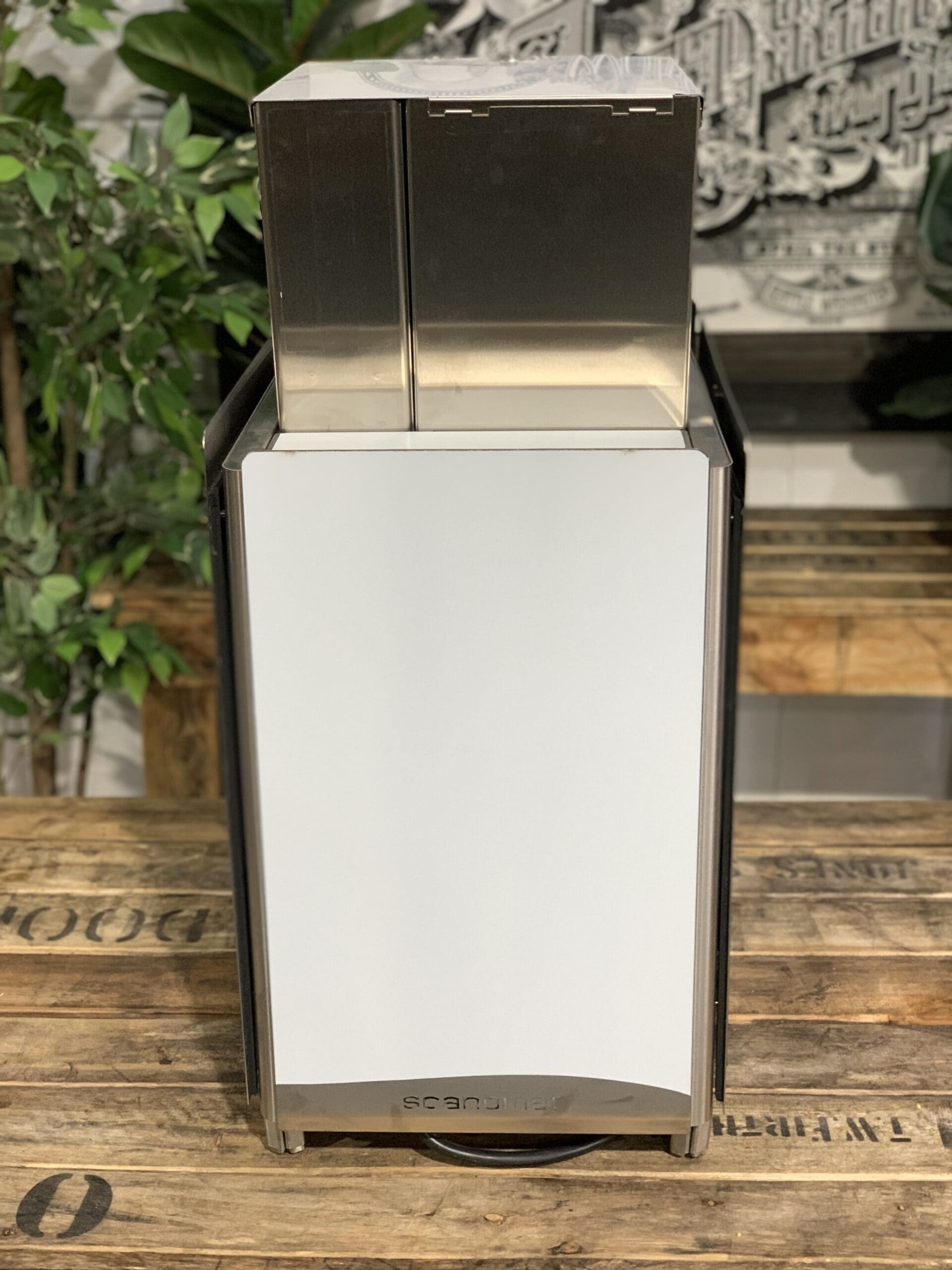 Scanomat Venezia Fully Automatic Coffee Machines - Used