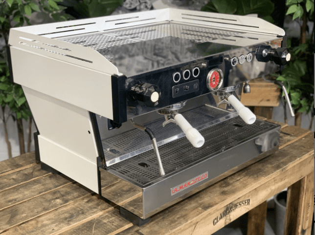 La Marzocco Linea PB 2 Group White w. White Handles - Used