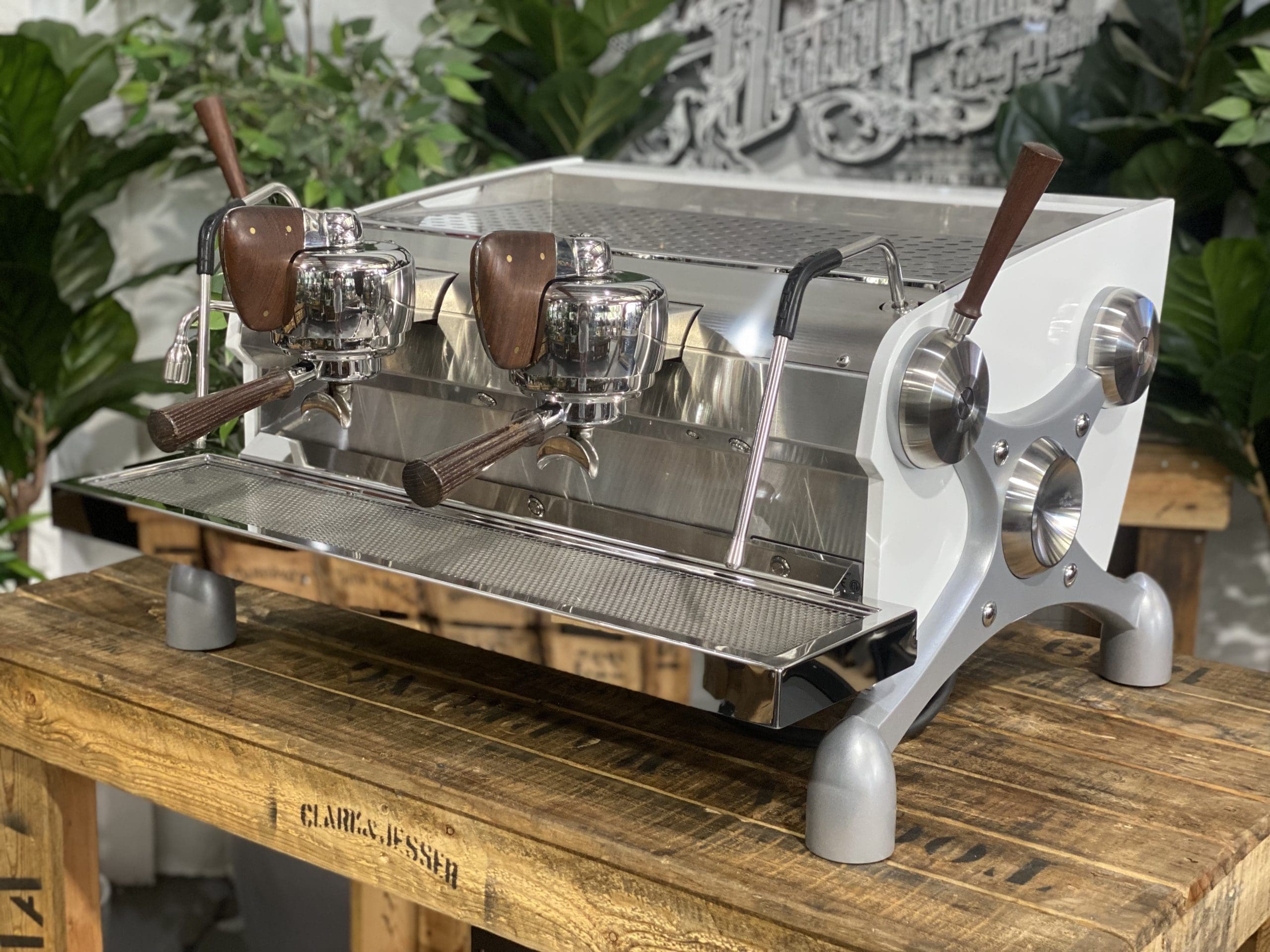 Slayer Espresso  Dark Timber 2 Group White