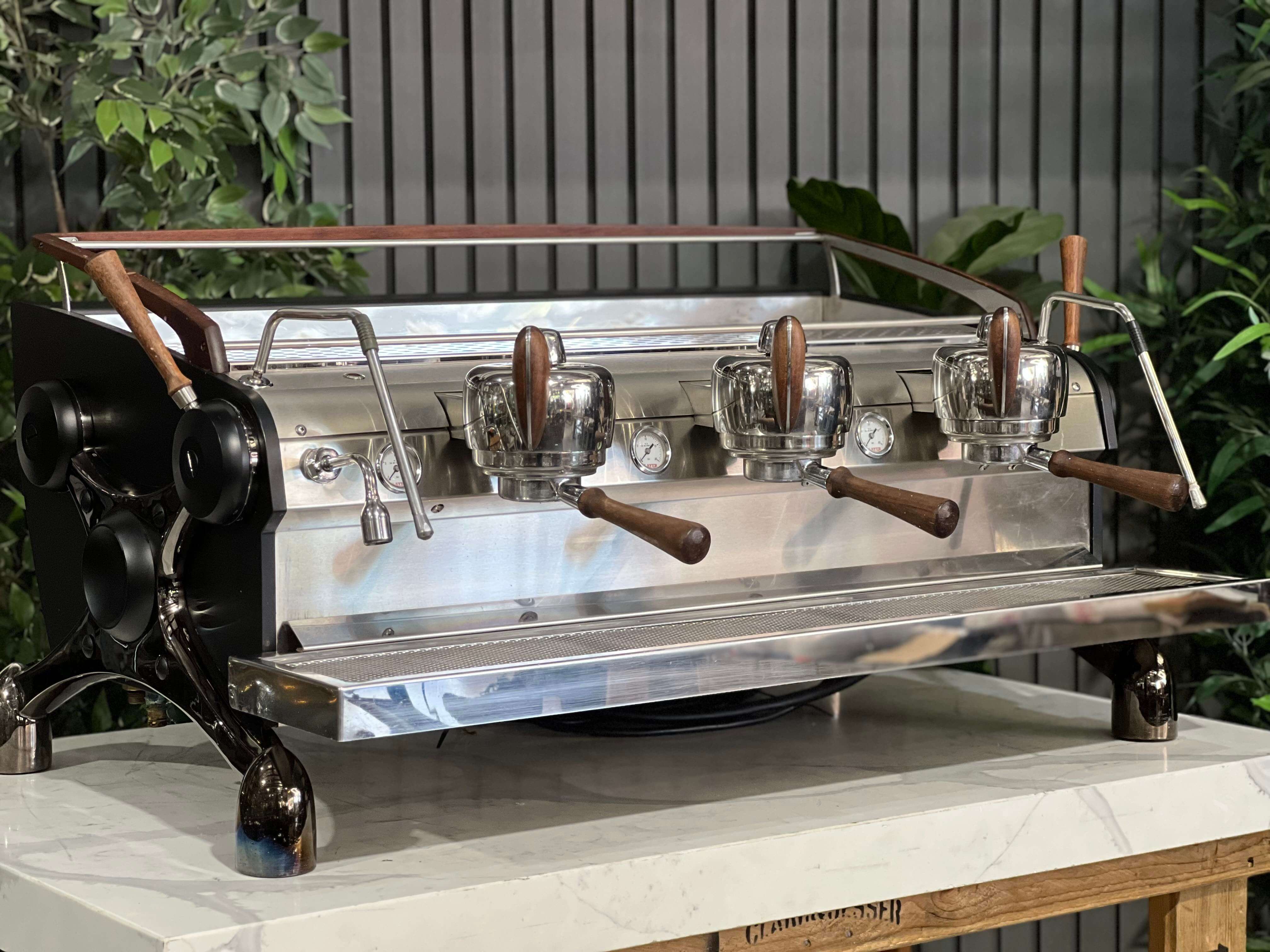 Slayer Espresso 3 Group Coffee Machine Black / Stainless & Dark Timber