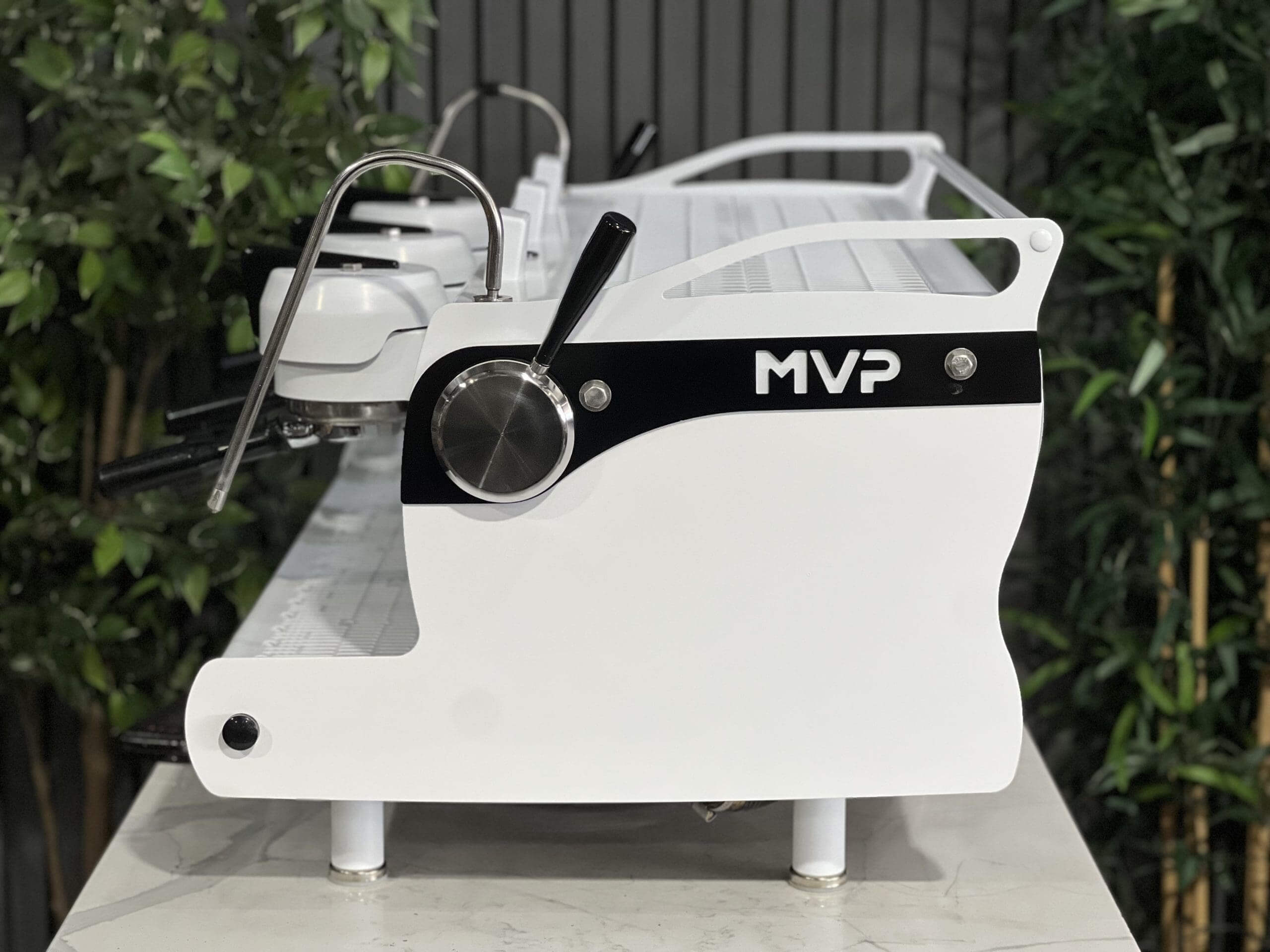Synesso MVP 3 Group Black & White - Used