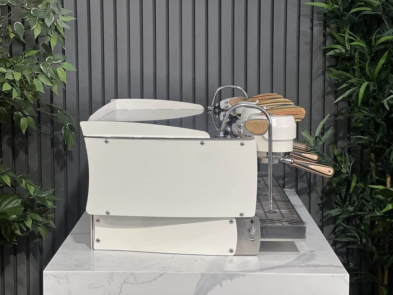 Synesso S300 3 Group White w. Timber Accents - Used