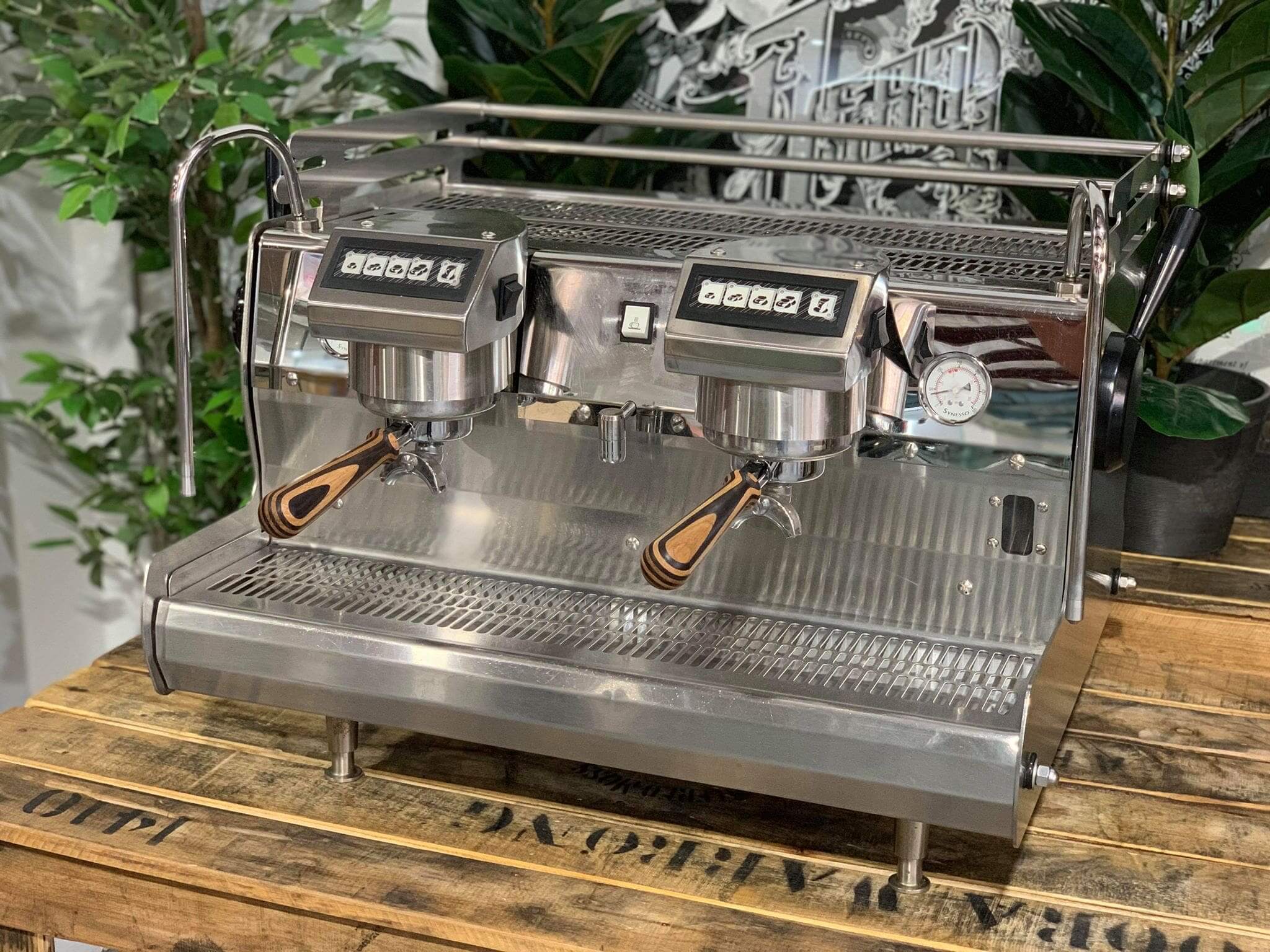 Synesso Sabre 2 Group Stainless Steel with Timber - Used