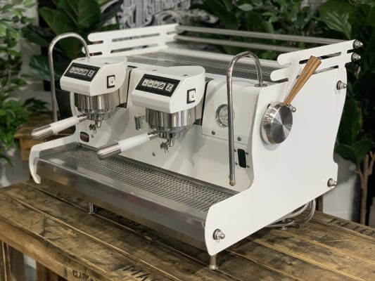 Synesso Sabre 2 Group White - Used