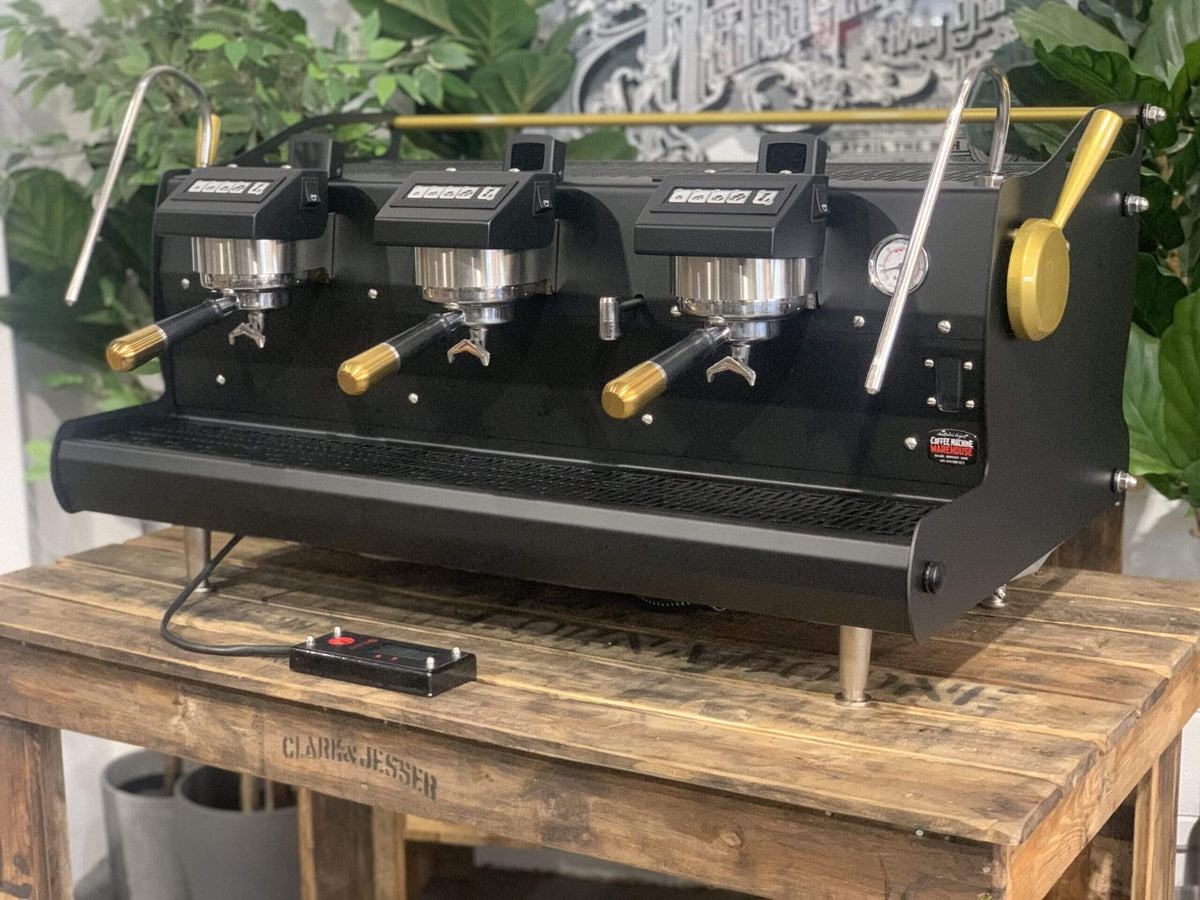 Synesso Sabre 3 Group Black & Gold Group Espresso Coffee Machine 1858 Princes Highway , Clayton VIC 3168 Coffee Machine WarehouseIMG_8098