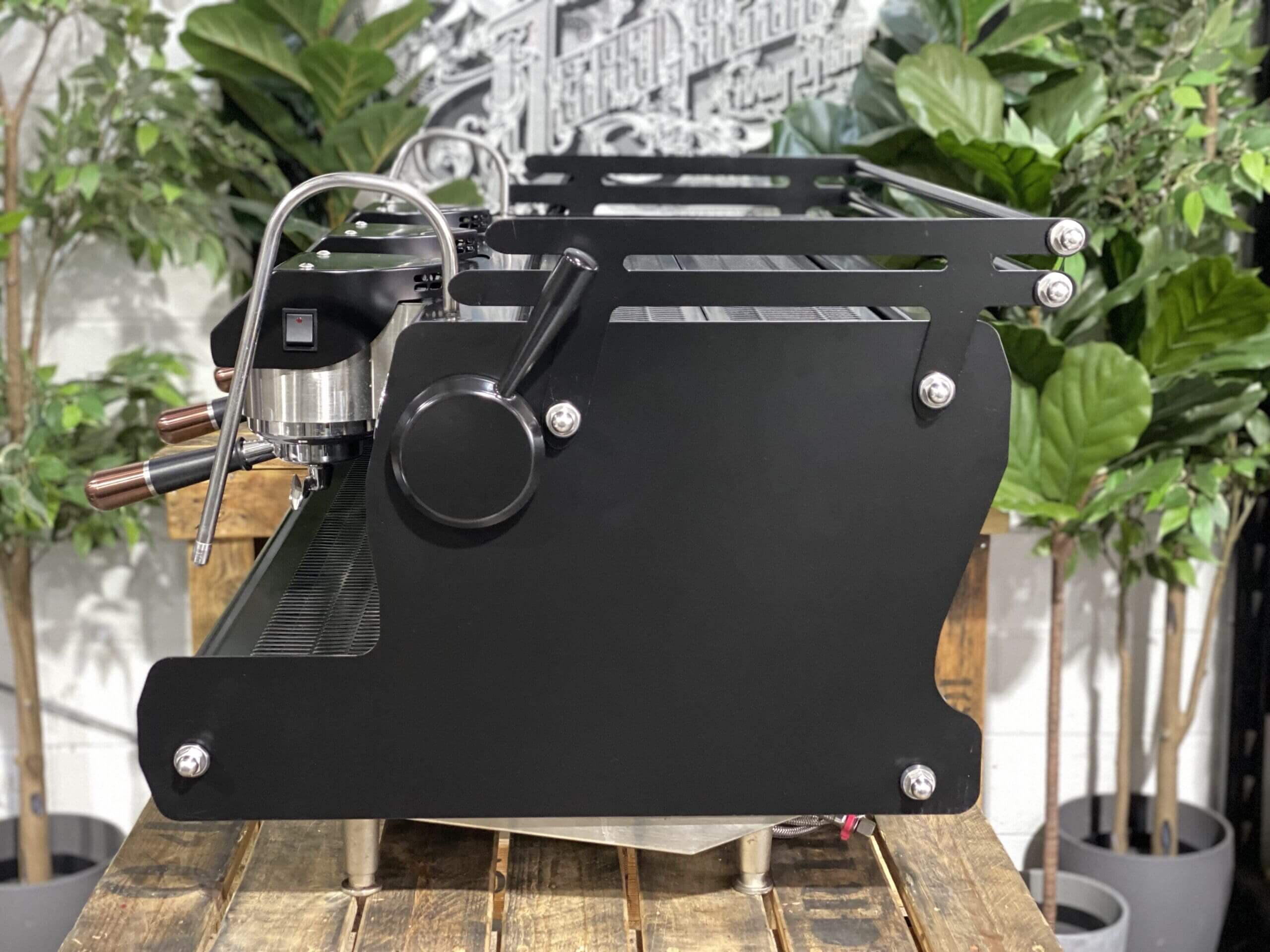 Synesso Sabre 3 Group Black & Bronze Handles - Used