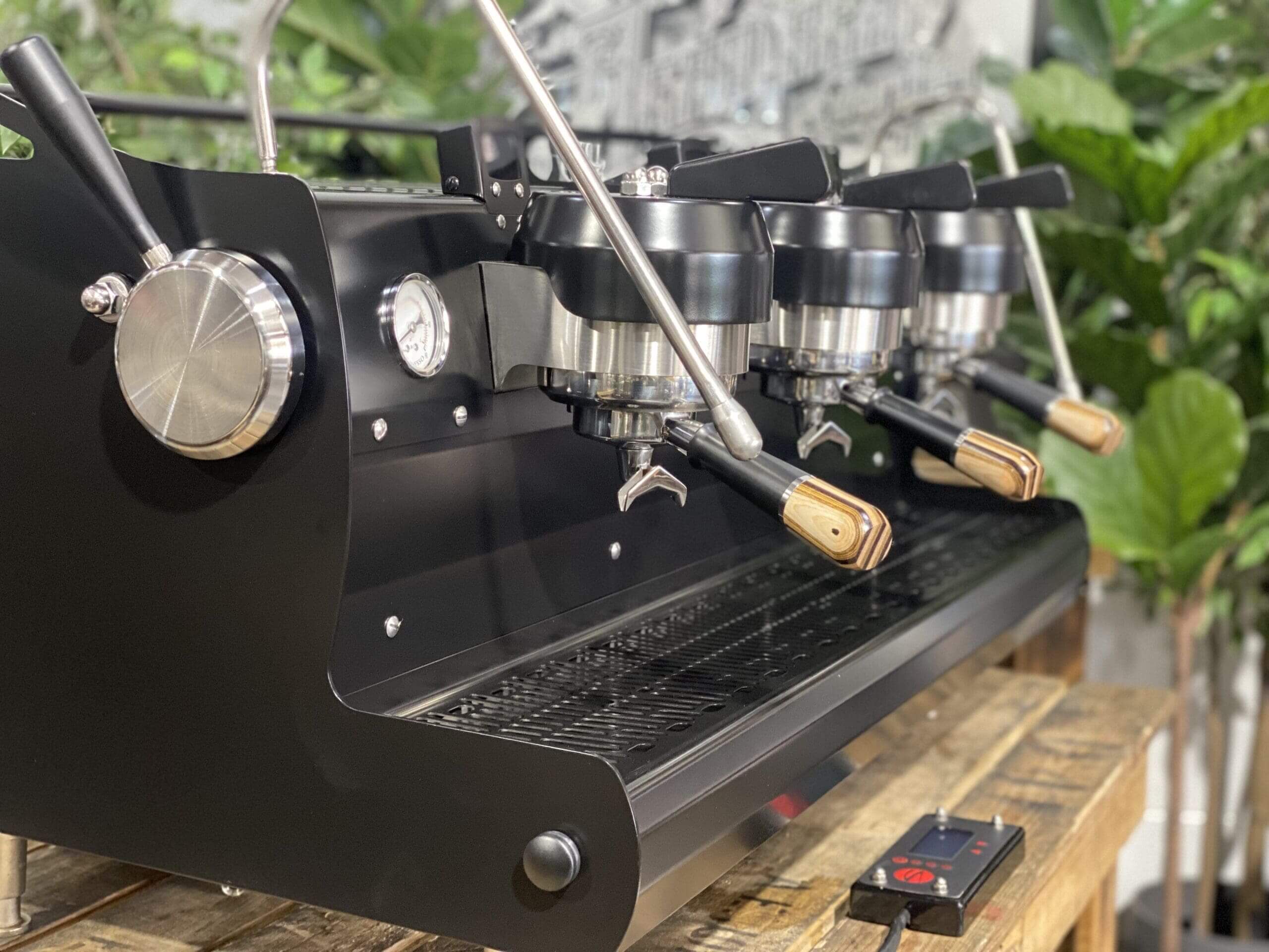 Synesso Sabre Black & Timber 3 Group Espresso Coffee Machine 1858 Princes Highway , Clayton VIC 3168 Coffee Machine WarehouseIMG_2884