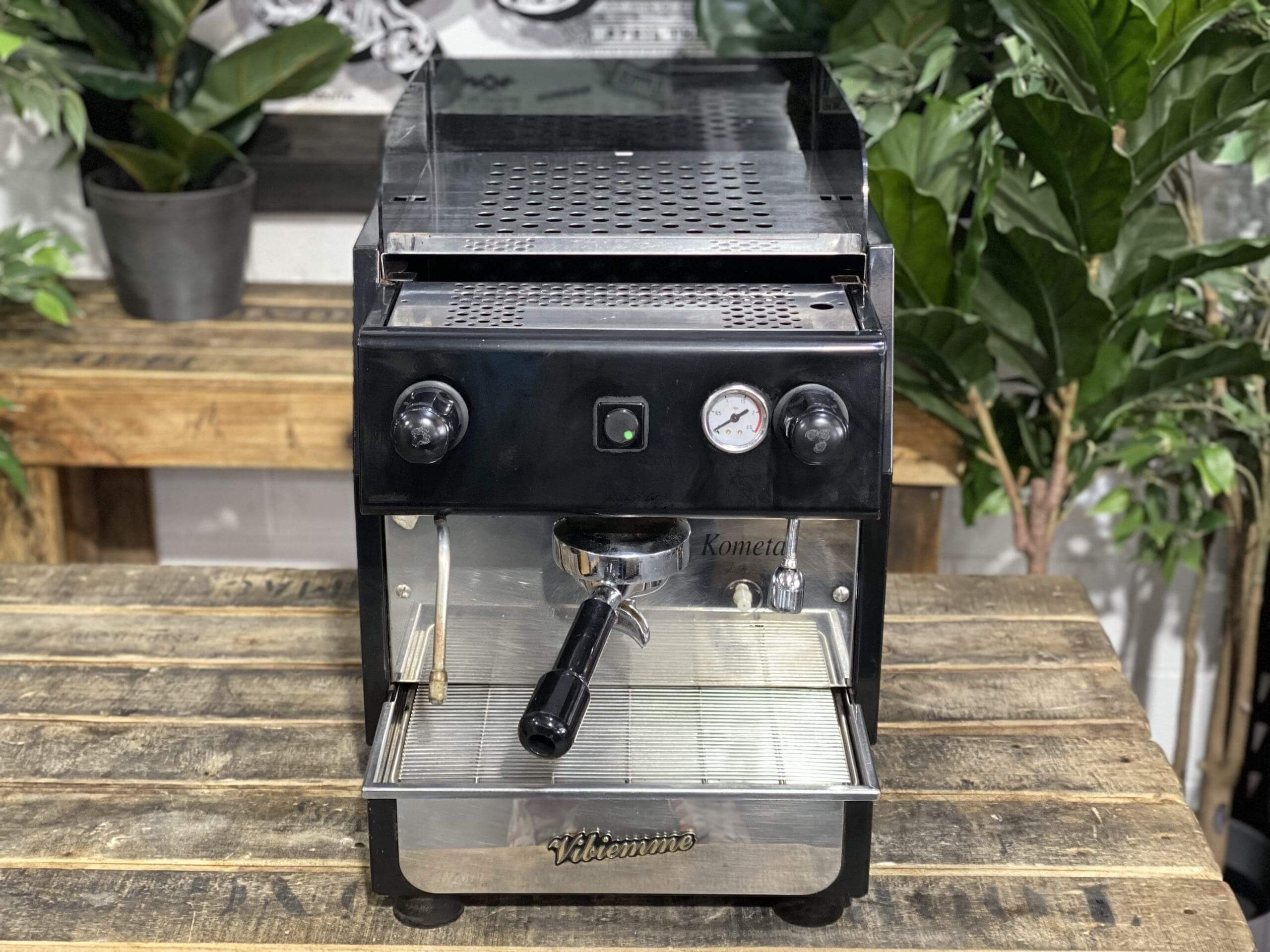Vibiemme Kometa  Semi Automatic 1 Group Black Espresso Coffee Machine - Used