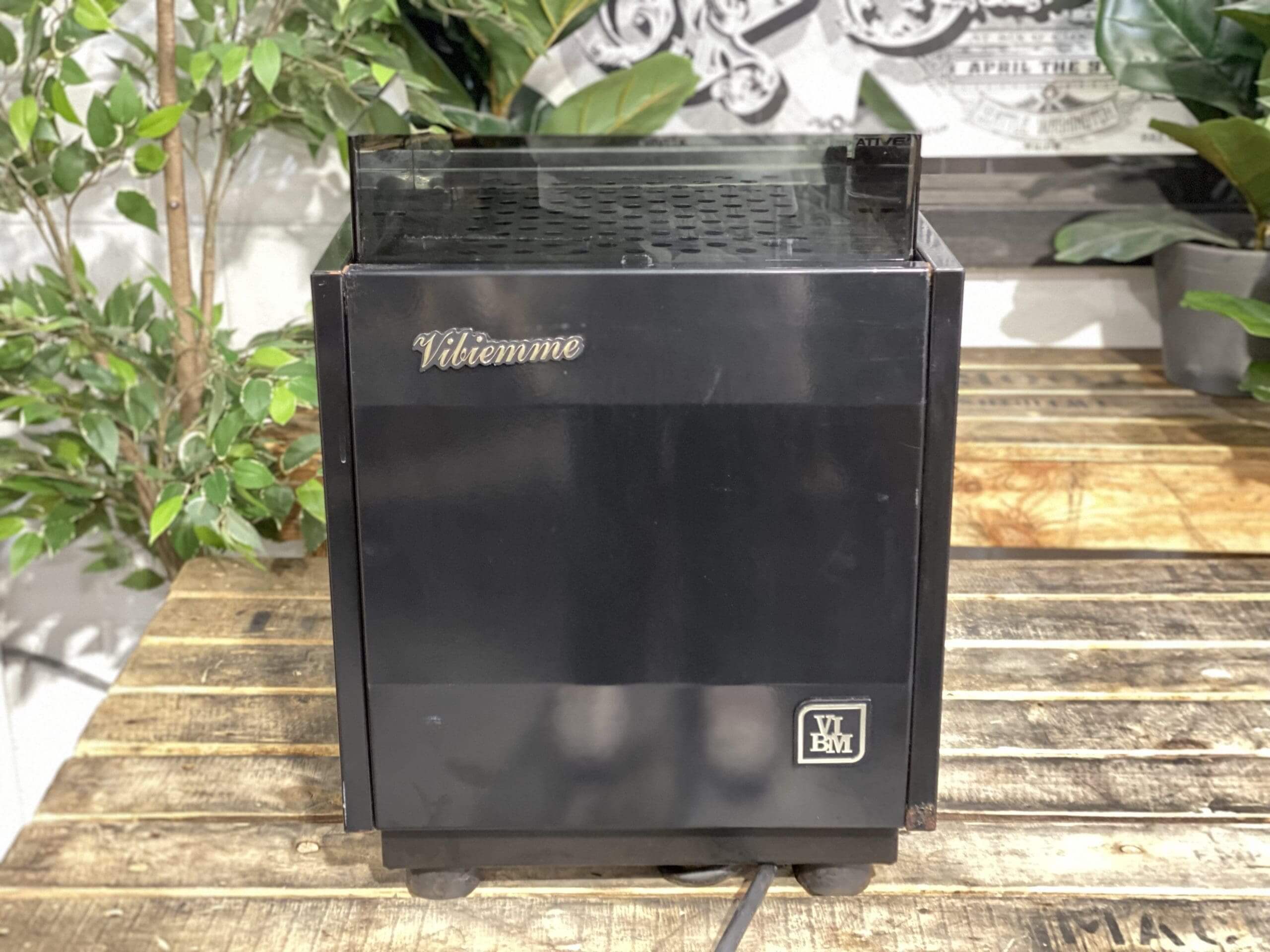 Vibiemme Kometa  Semi Automatic 1 Group Black Espresso Coffee Machine - Used
