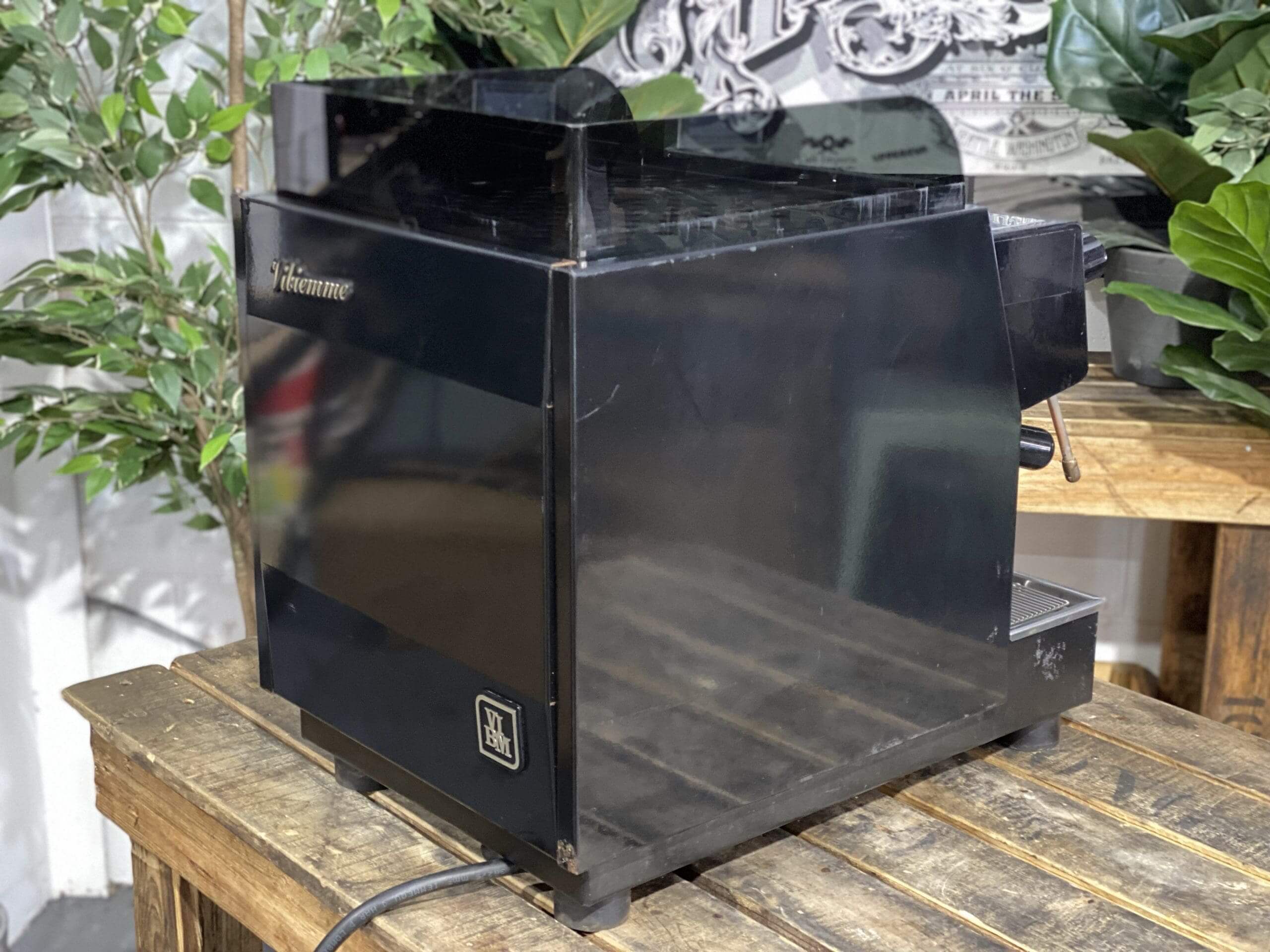 Vibiemme Kometa  Semi Automatic 1 Group Black Espresso Coffee Machine - Used