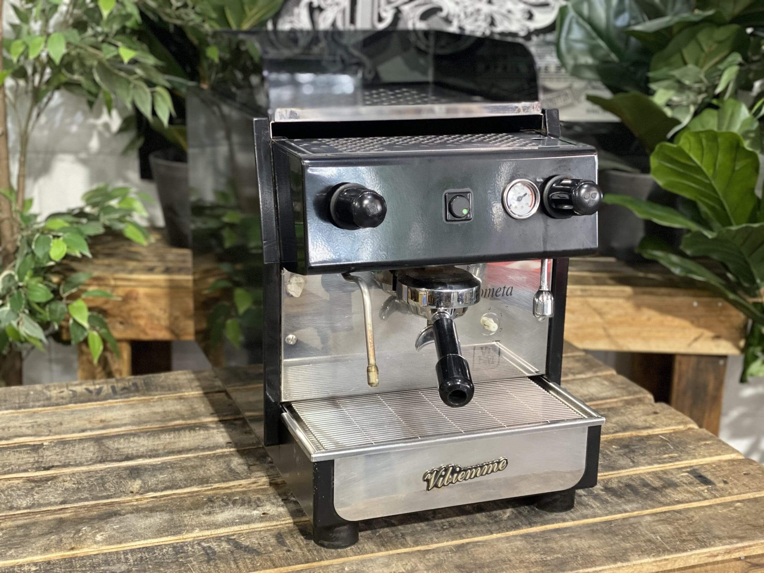 Vibiemme Kometa  Semi Automatic 1 Group Black Espresso Coffee Machine - Used