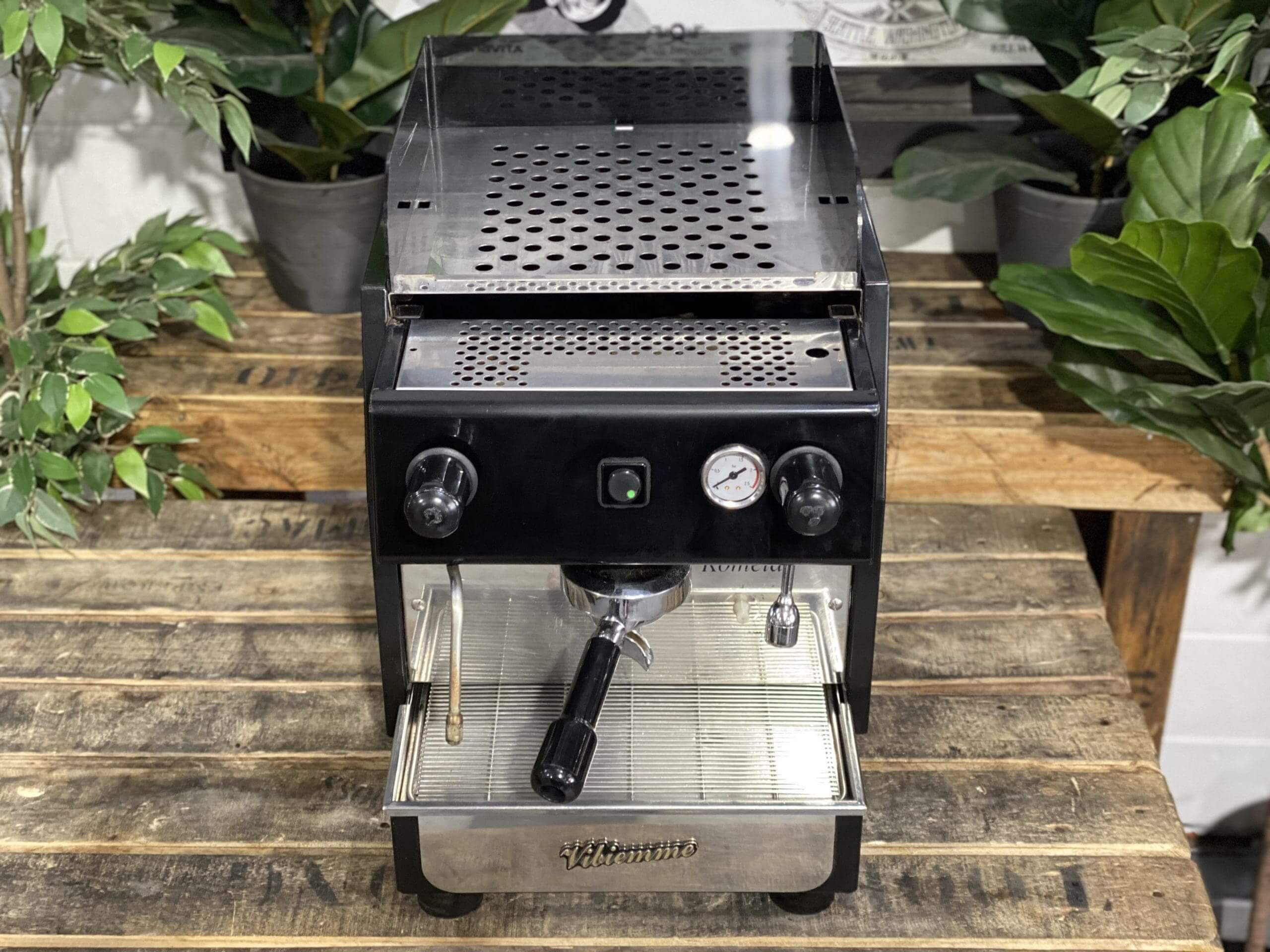 Vibiemme Kometa  Semi Automatic 1 Group Black Espresso Coffee Machine - Used