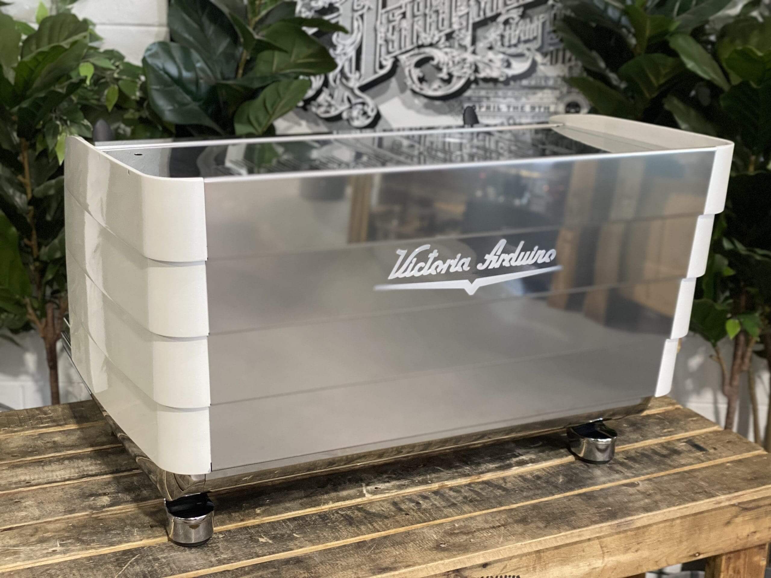 Victoria Arduino White Eagle 2 Group White & Stainless - Used