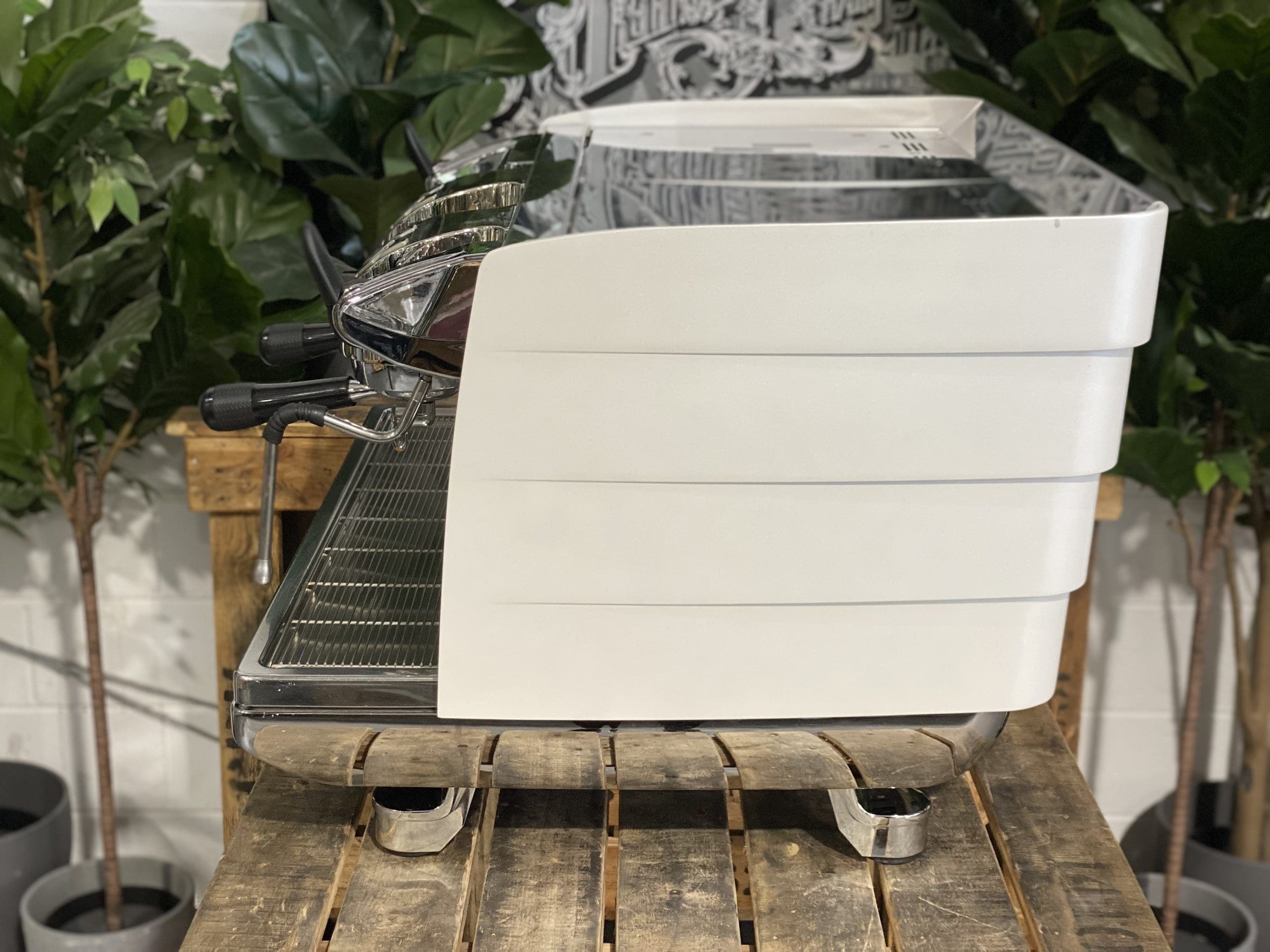 Victoria Arduino White Eagle 2 Group White & Stainless - Used