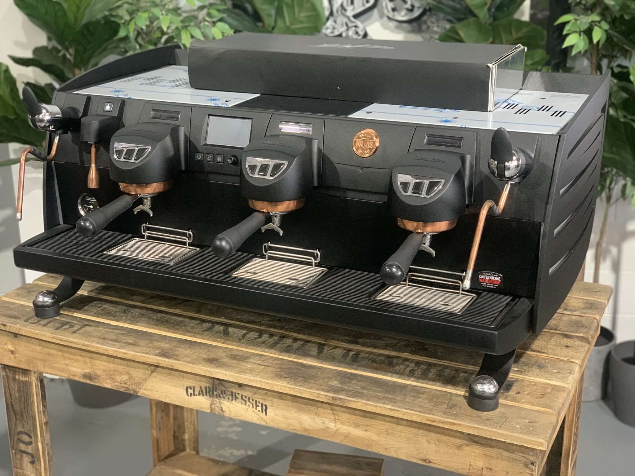 Victoria Arduino Black Eagle Gravimetric 3 Group Black & Copper