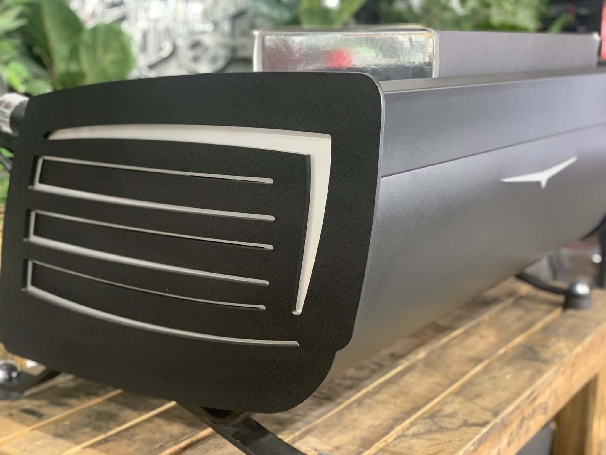 Victoria Arduino Black Eagle Gravimetric 3 Group Black & Copper