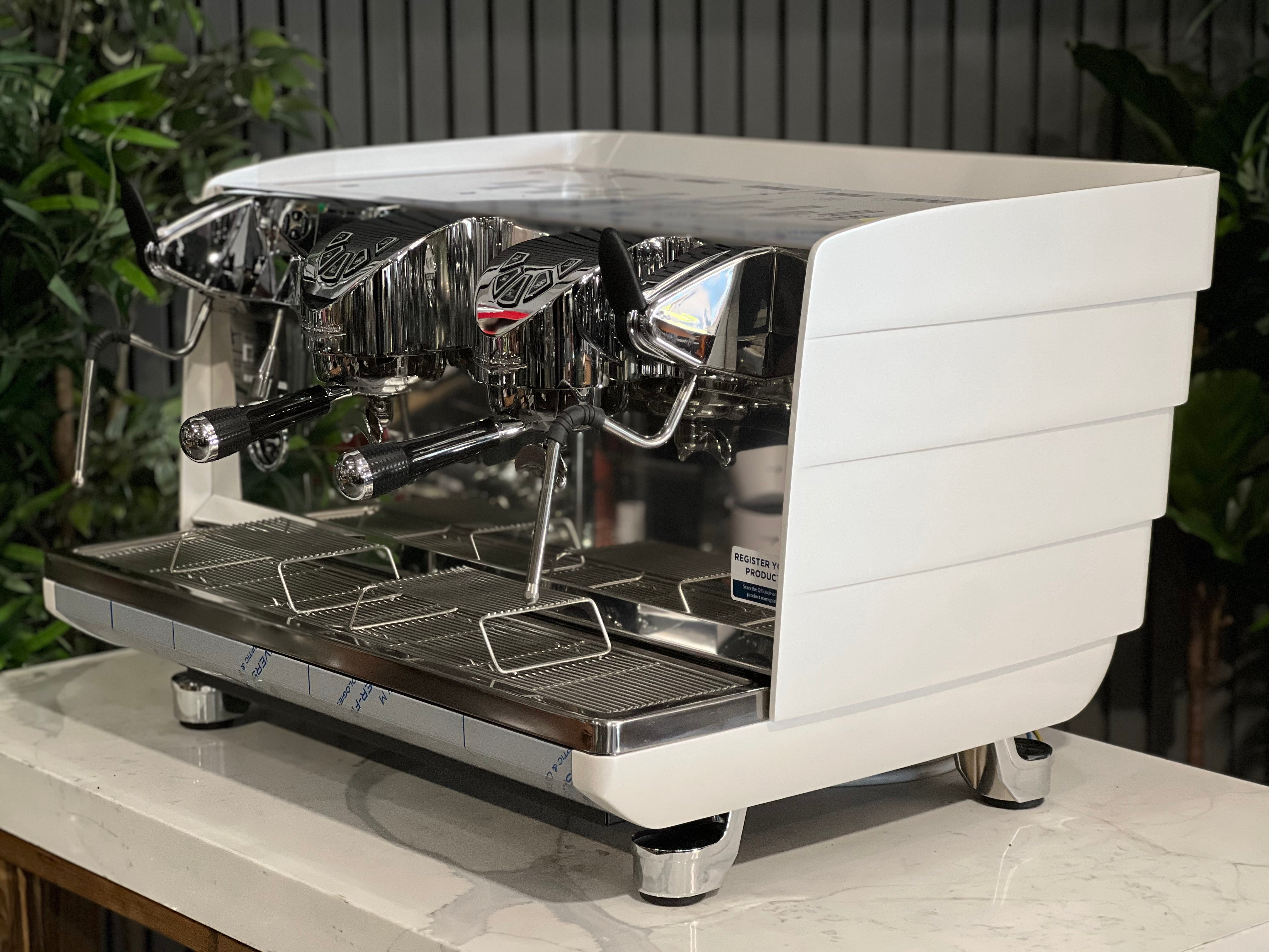 Victoria Arduino White Eagle Digit 2 Group Espresso Coffee Machine White & Stainless Brand New